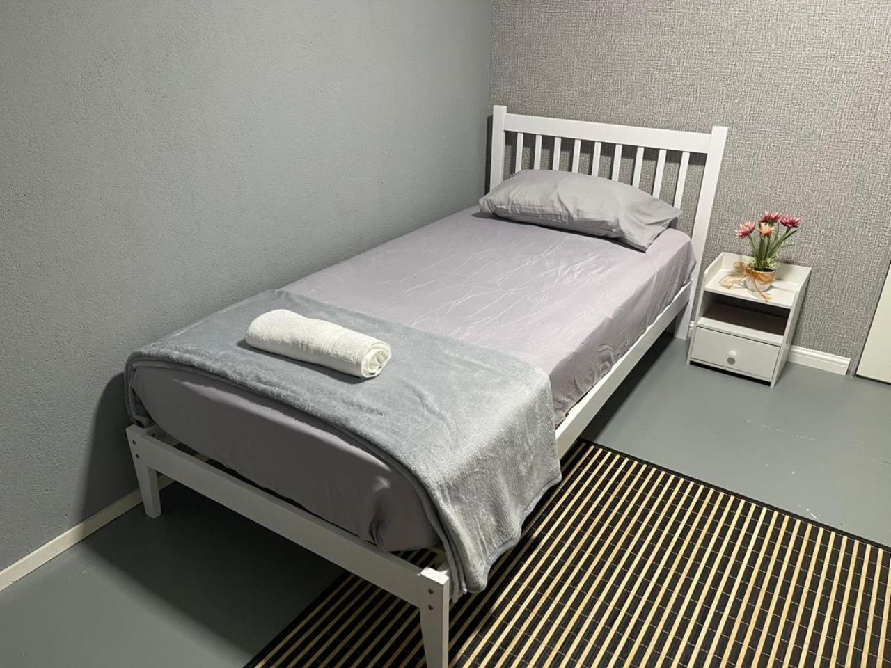 Three-Bedroom House photo 2