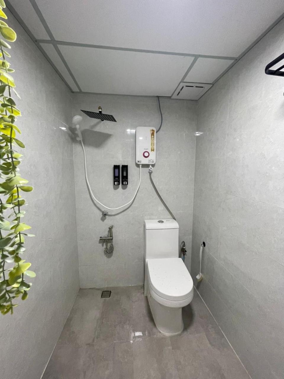 Three-Bedroom House photo 3