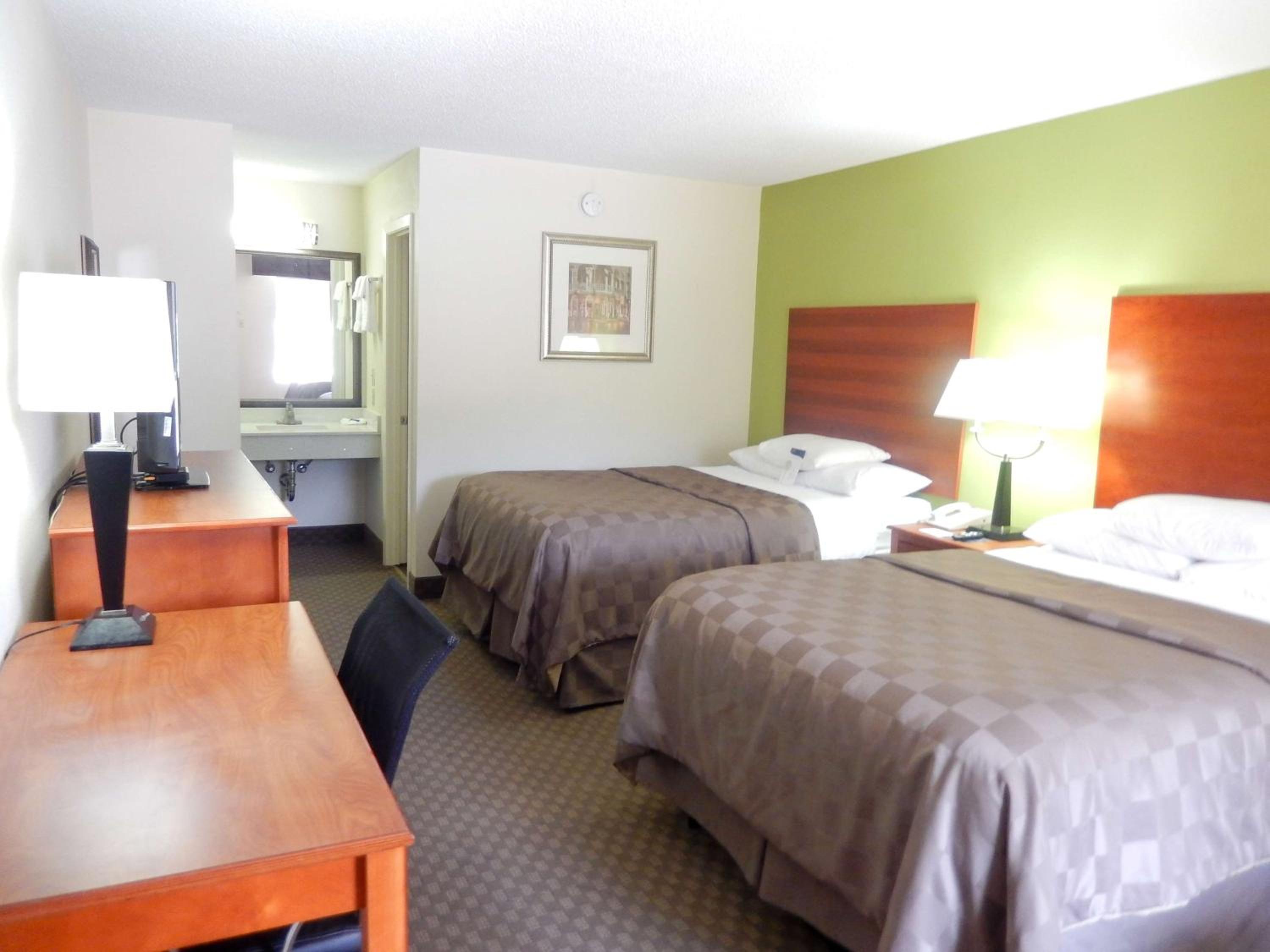 Deluxe Quadruple Room - Non-Smoking photo 3