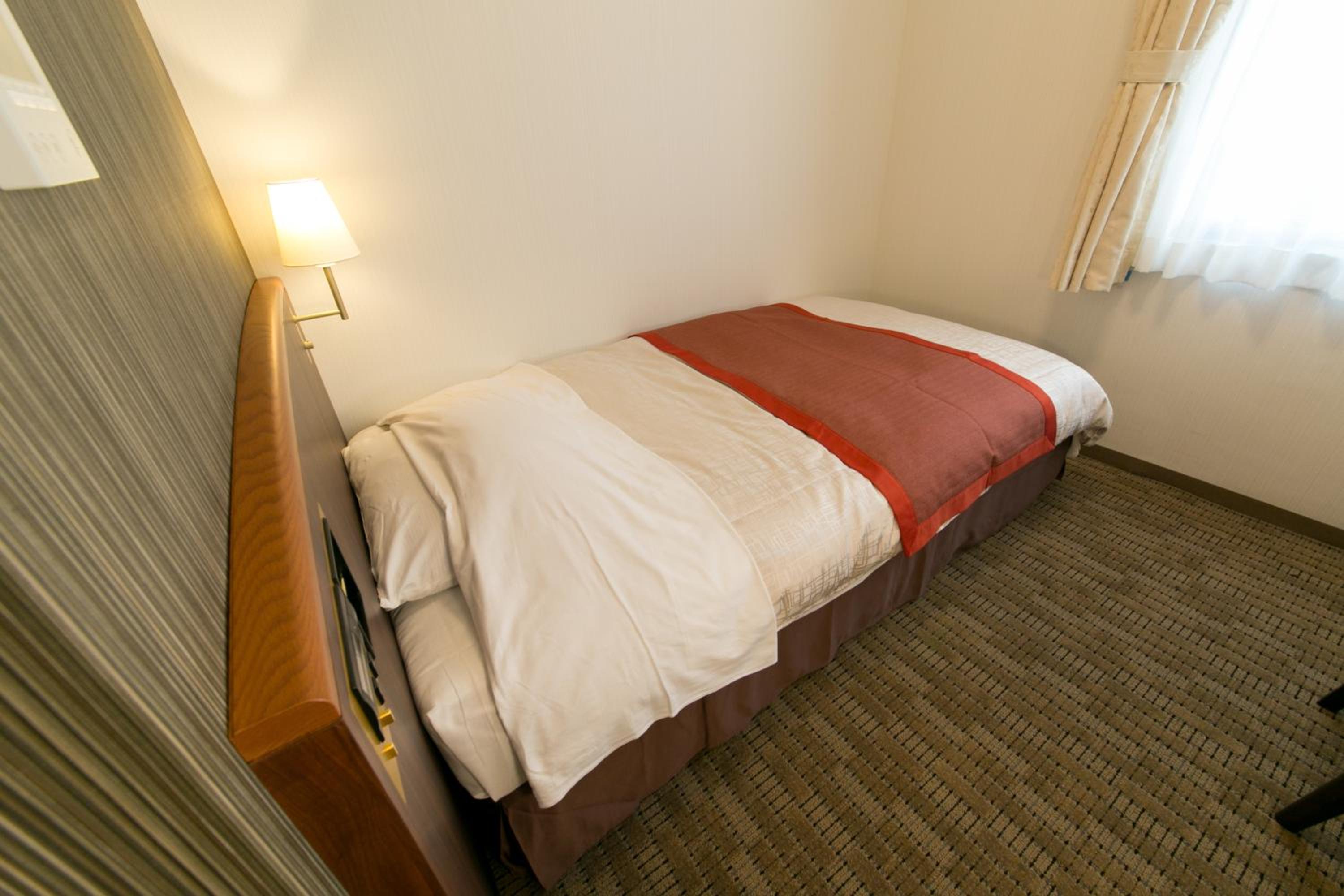 Double Room - Non-Smoking - Single Use photo 1