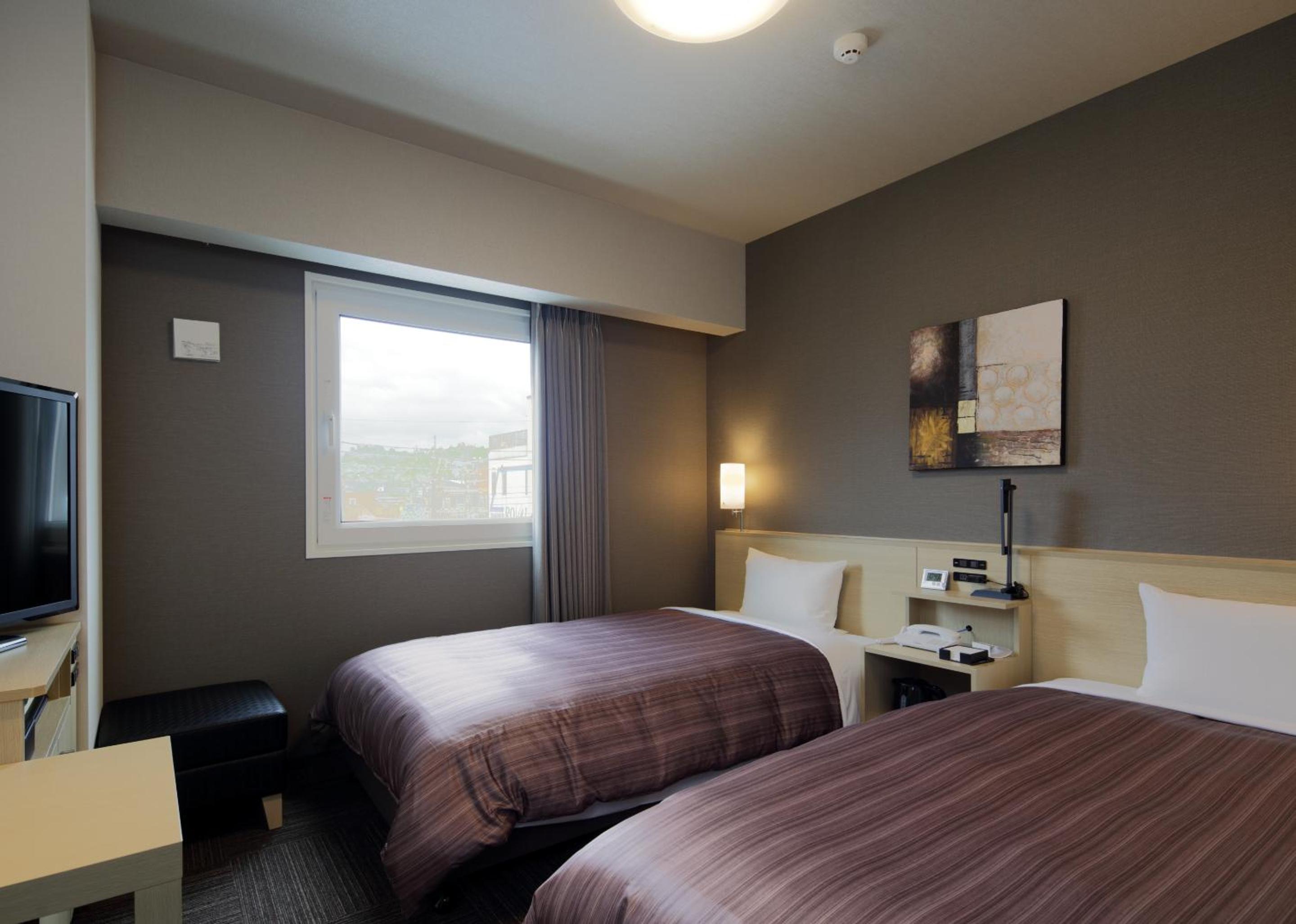 Twin Room - Non-Smoking
