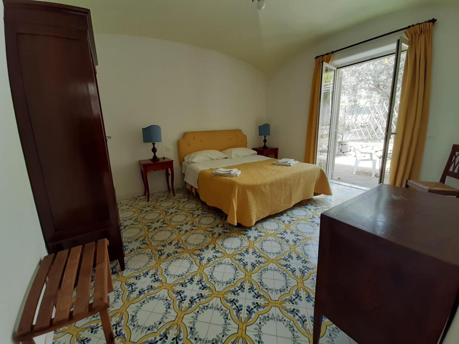 Double or Twin Room with Terrace