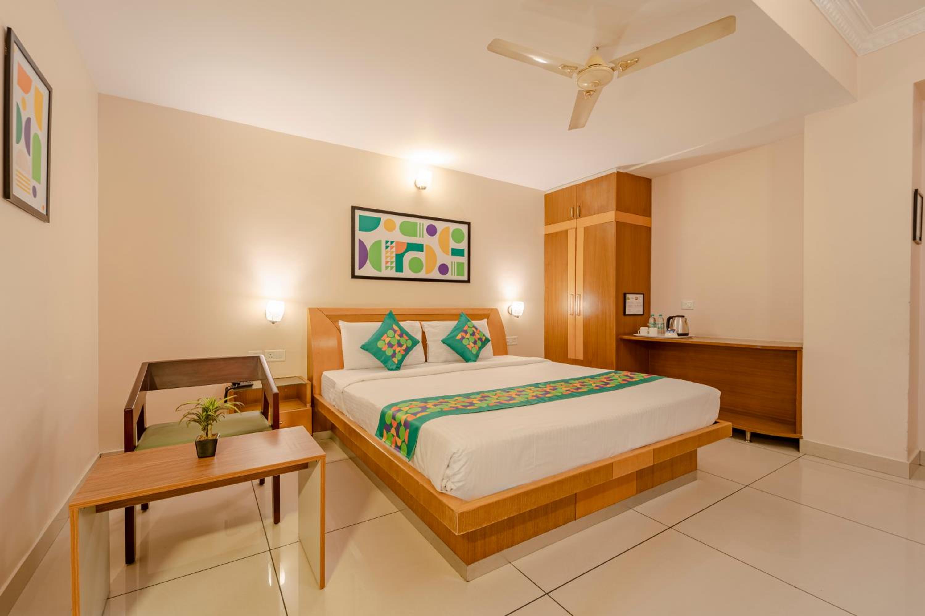 Deluxe Family Room