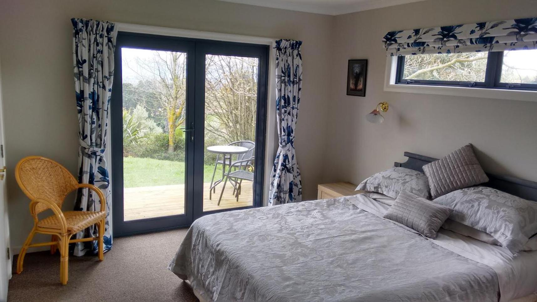 Queen Room with Garden View photo 3