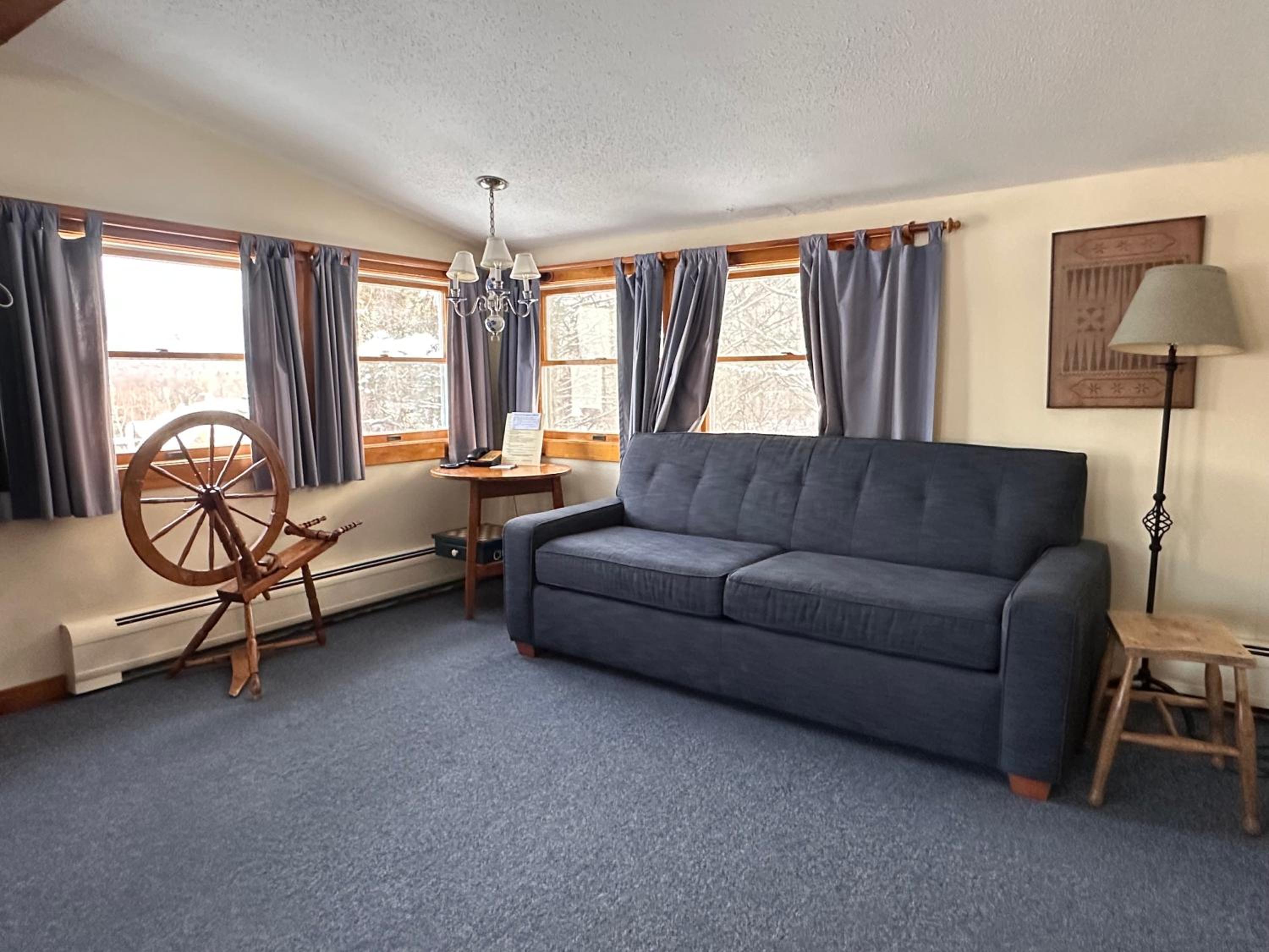 Ethan Allen - Photo 2
