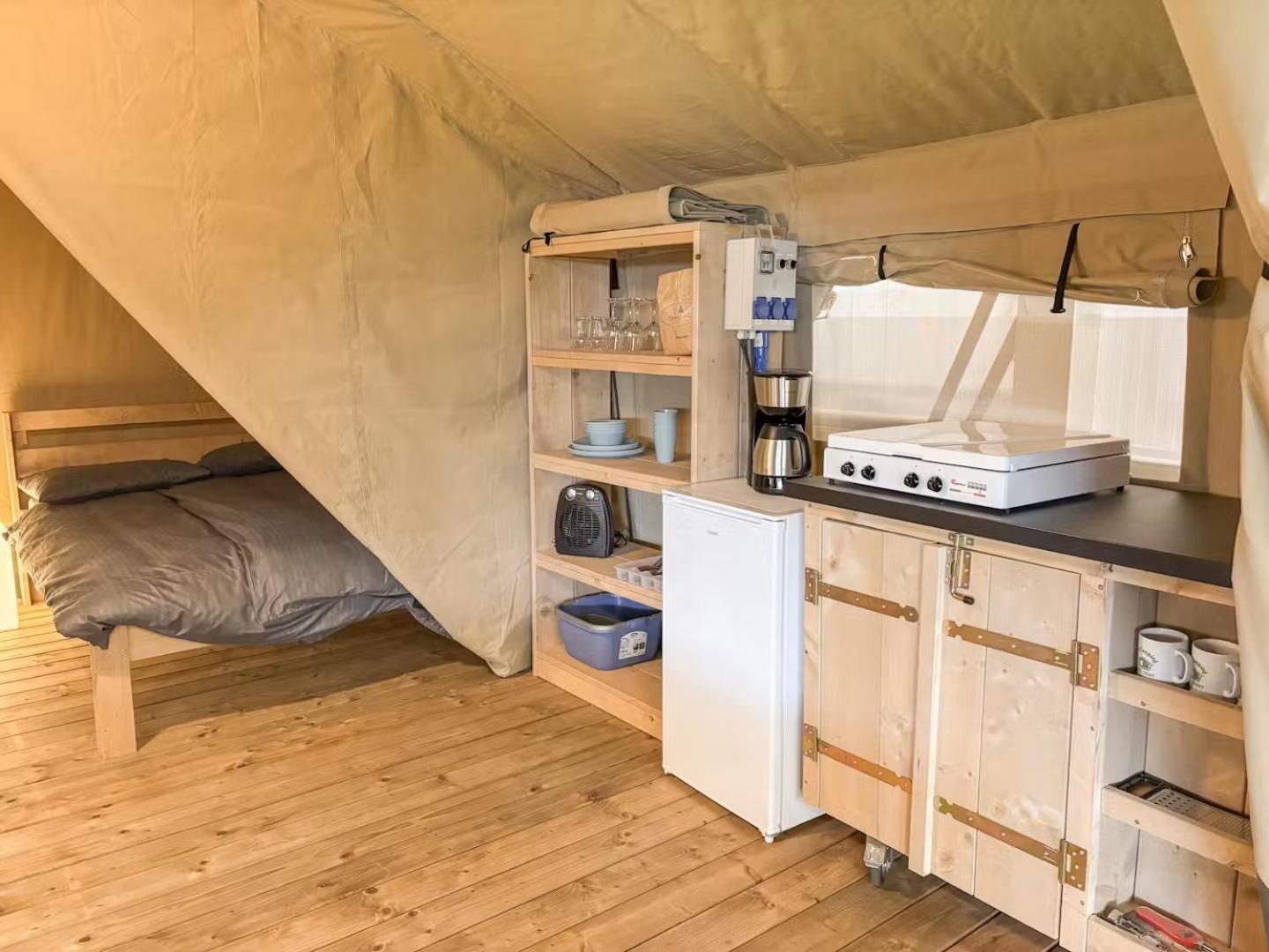 Tent photo 3