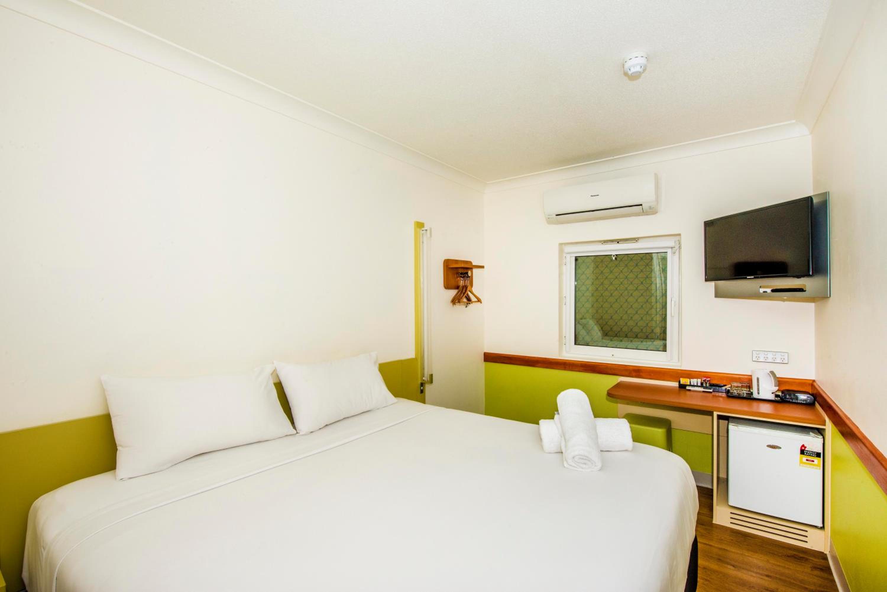 Standard King Room