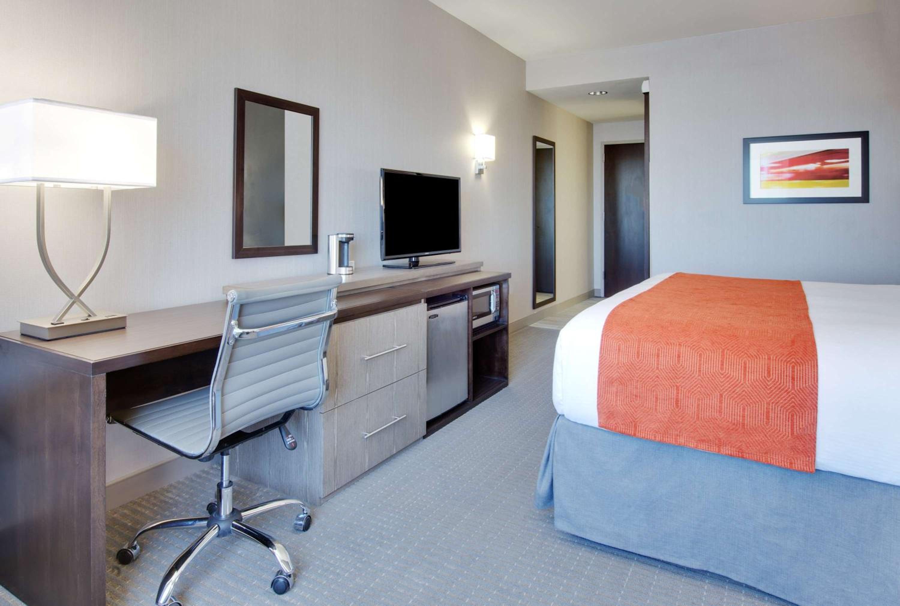 King Room - Non-Smoking