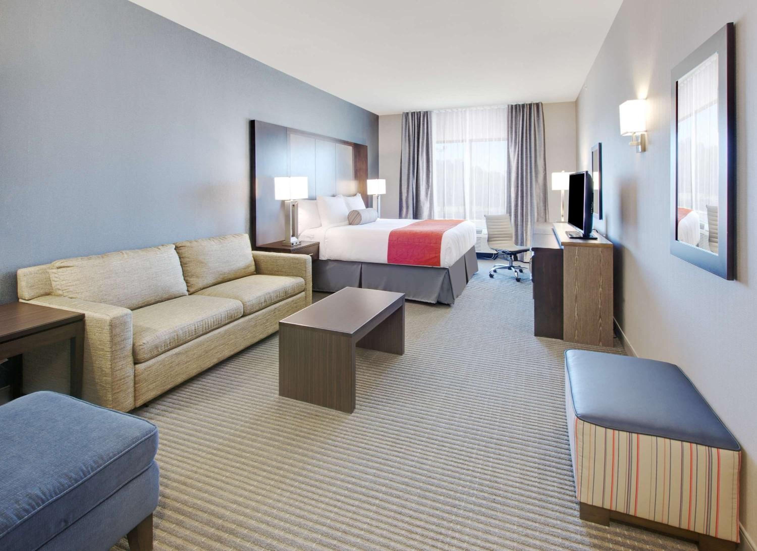 One-Bedroom Suite