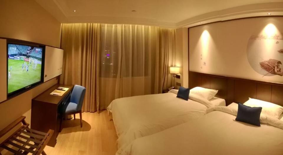 Deluxe Twin Room - Photo 5