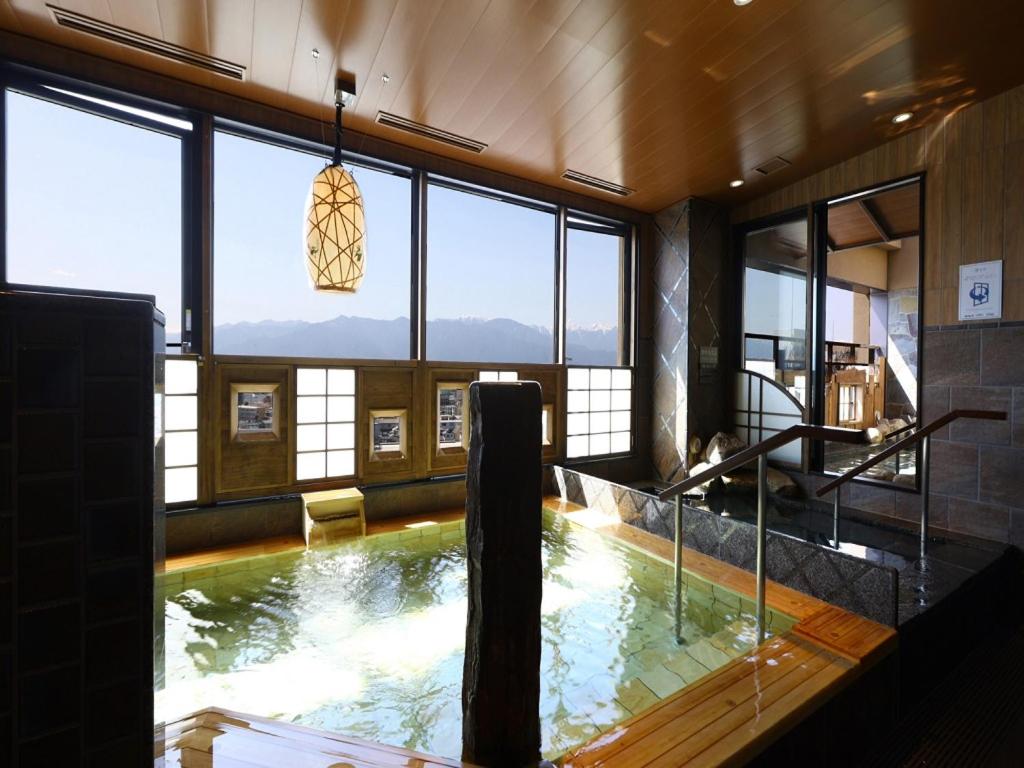 Double Room with No View - Non-Smoking