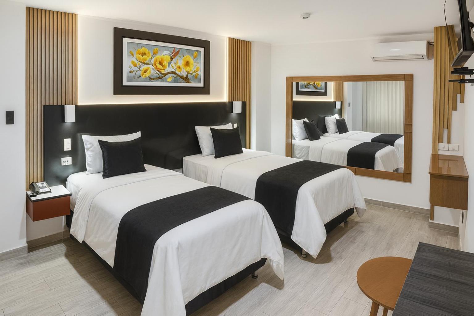 Standard Twin Room