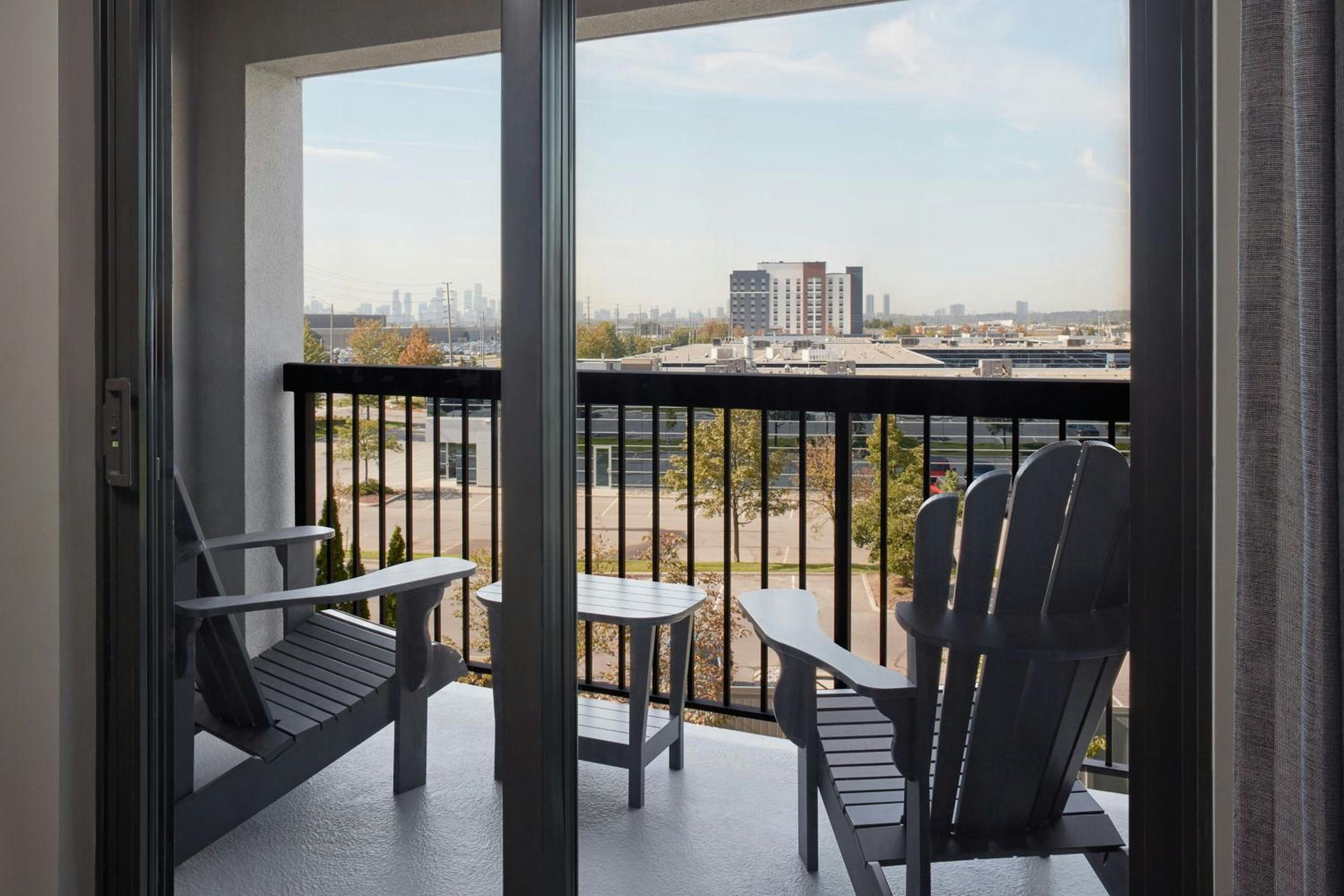 King Room with Sofa Bed and Balcony