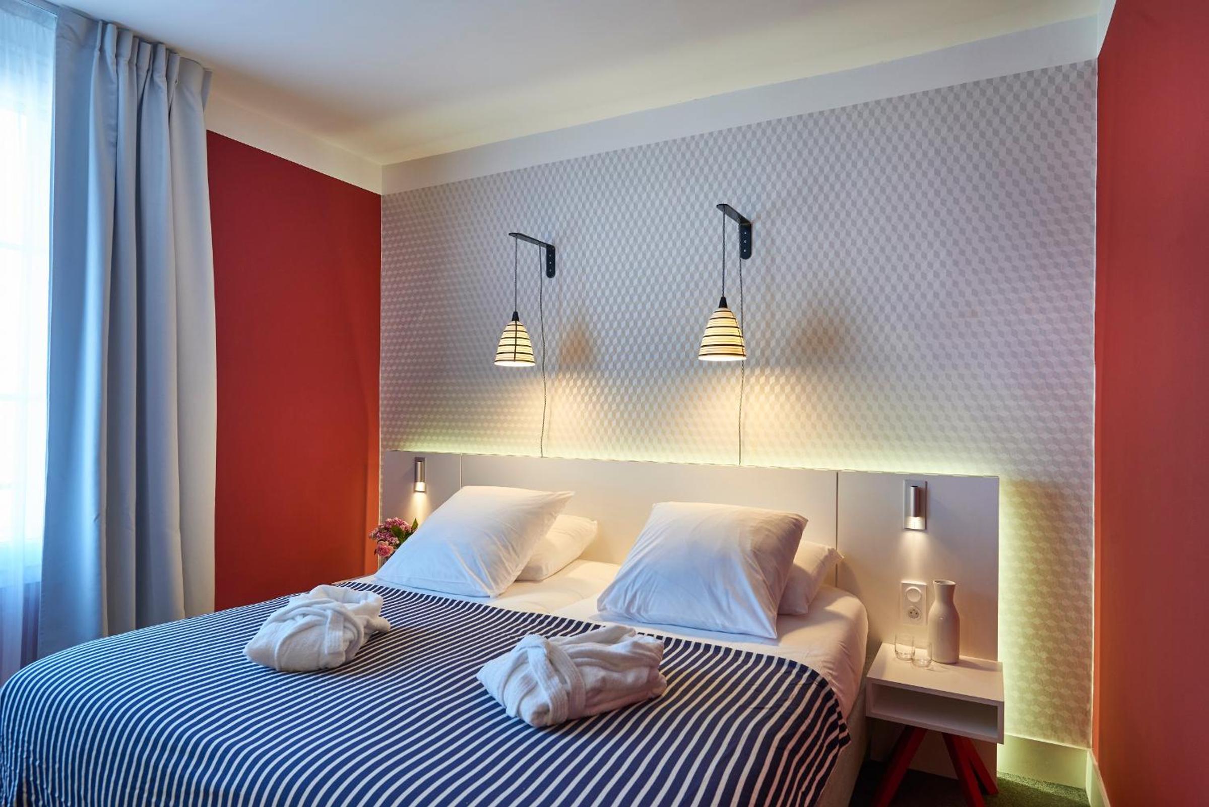 Superior Double Room with King Bed