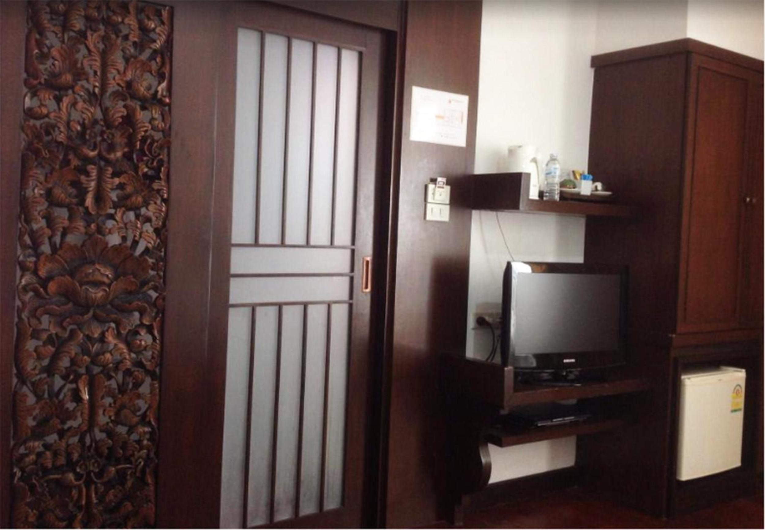 Suite - Photo 5