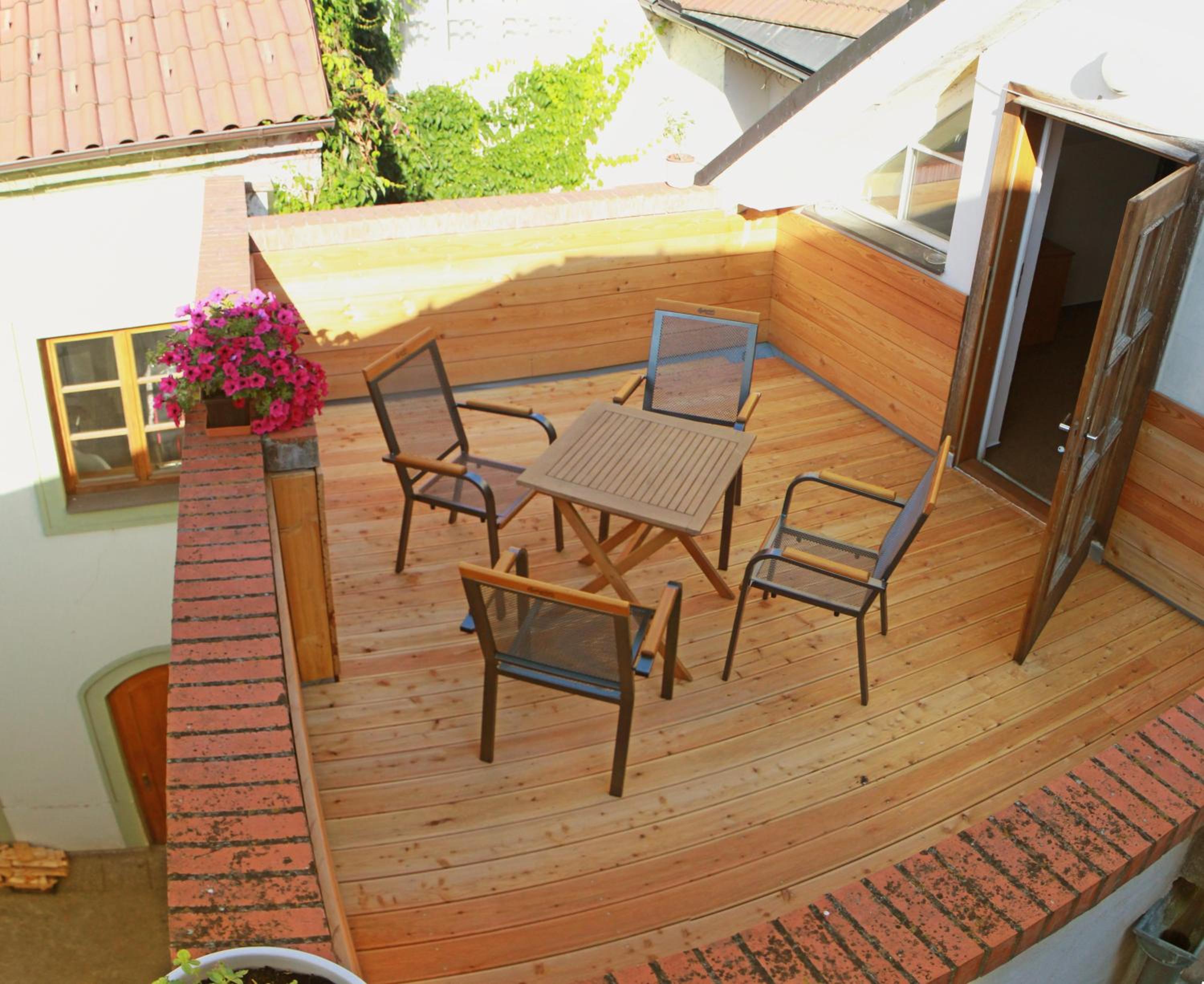 Two-Bedroom Apartment (4 Adults) - Photo 8