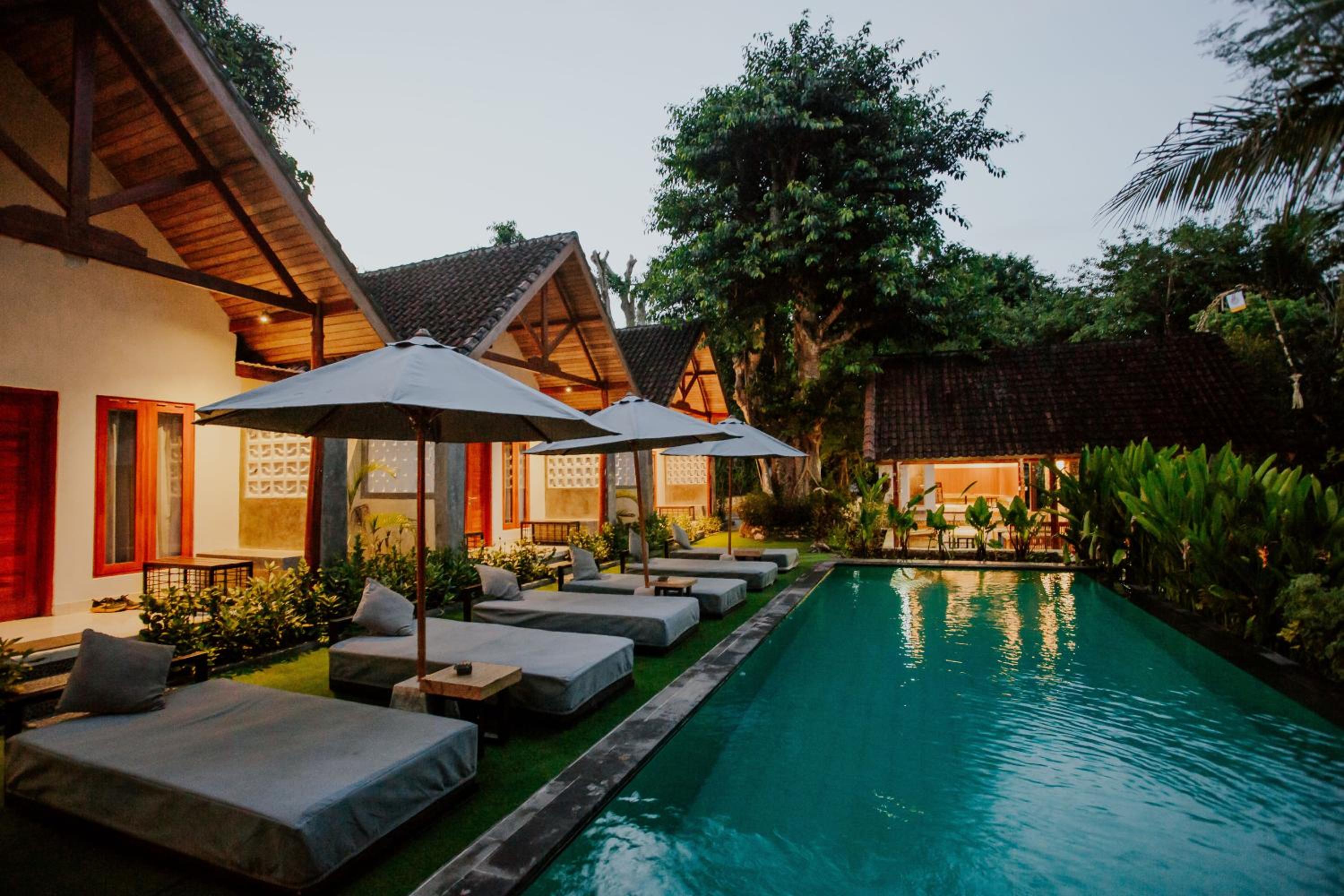 Deluxe Bungalow photo 1