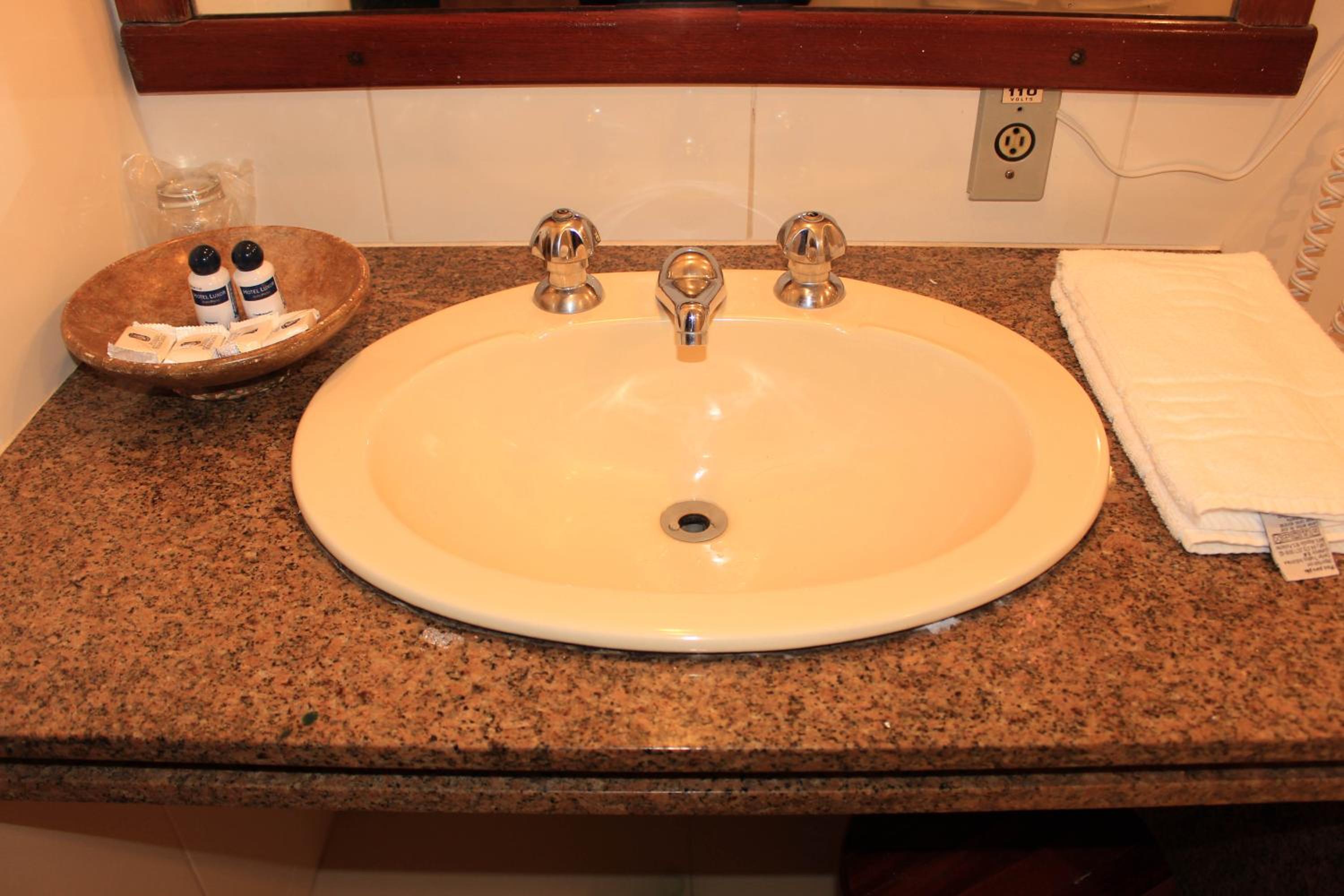Quadruple Family Suite - Photo 2