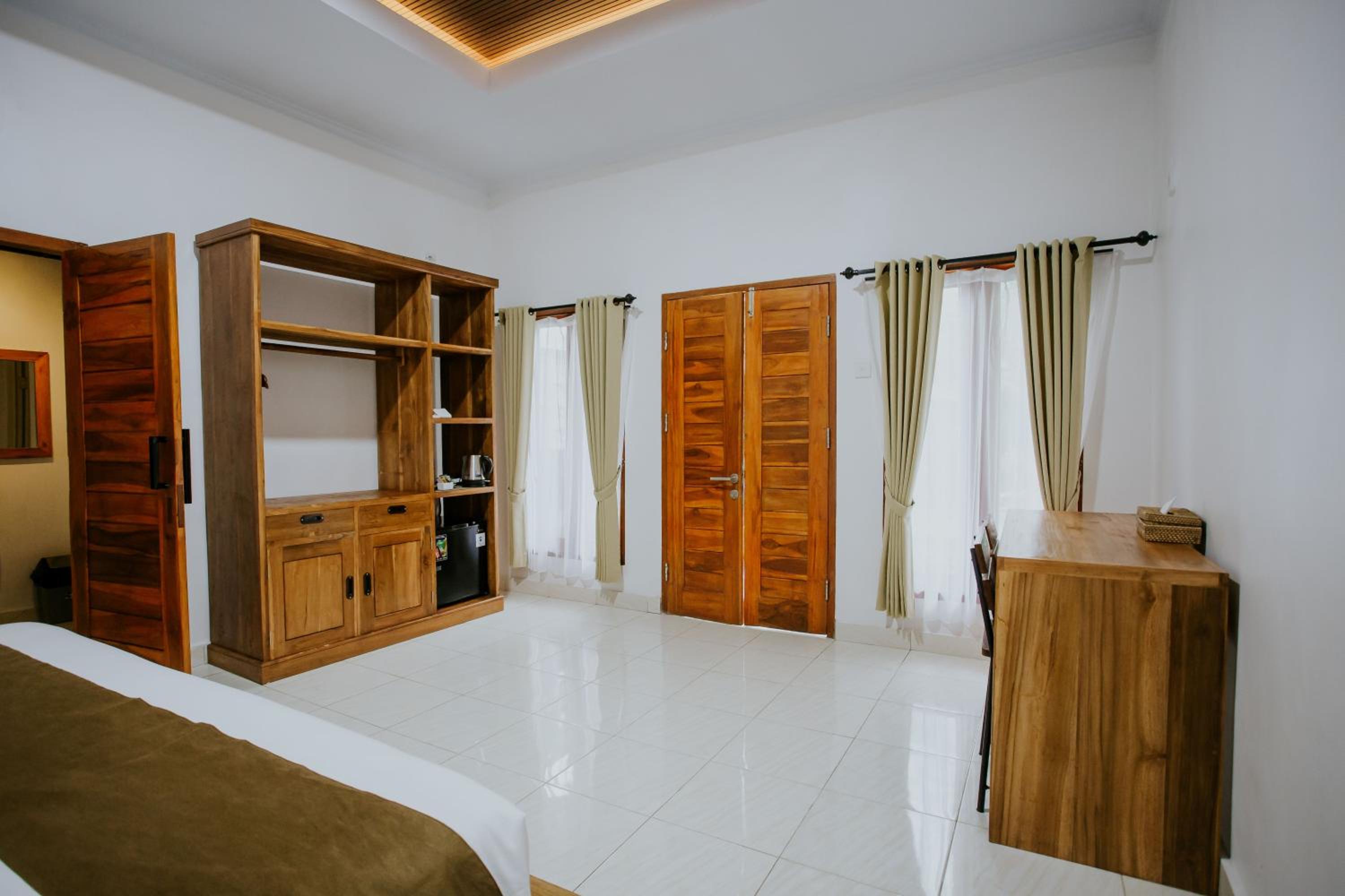 Deluxe Bungalow photo 3