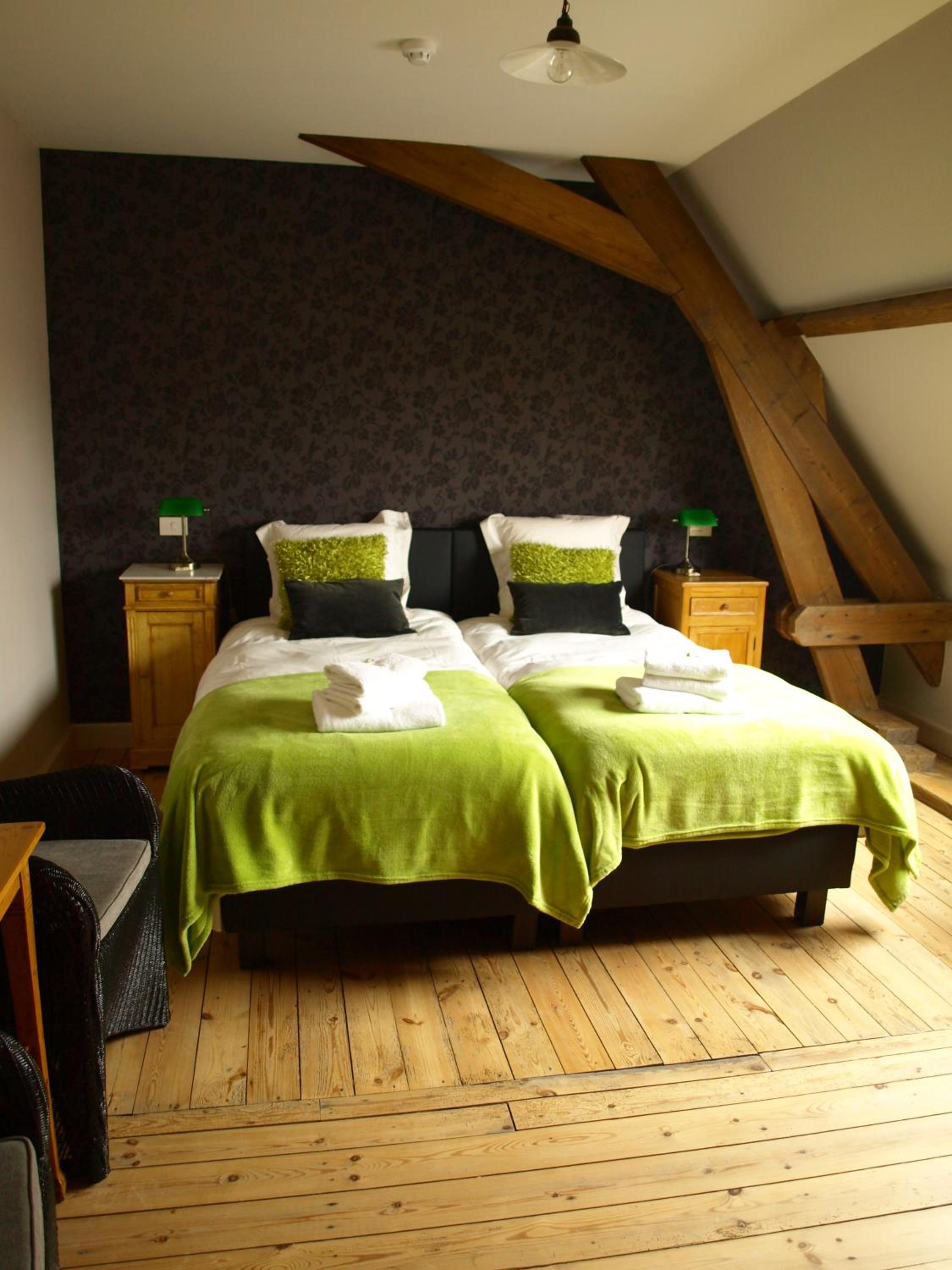 Double Room with Shower photo 2