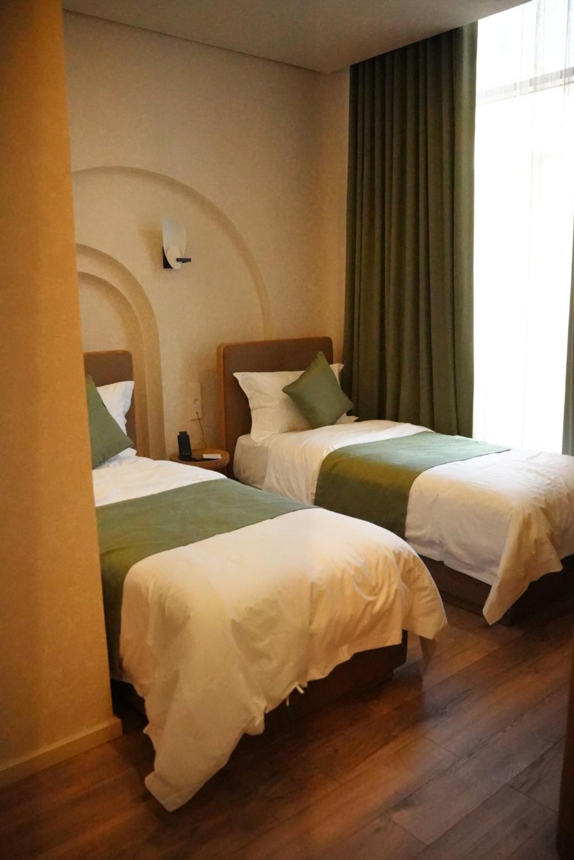 Superior Twin Room with City View
