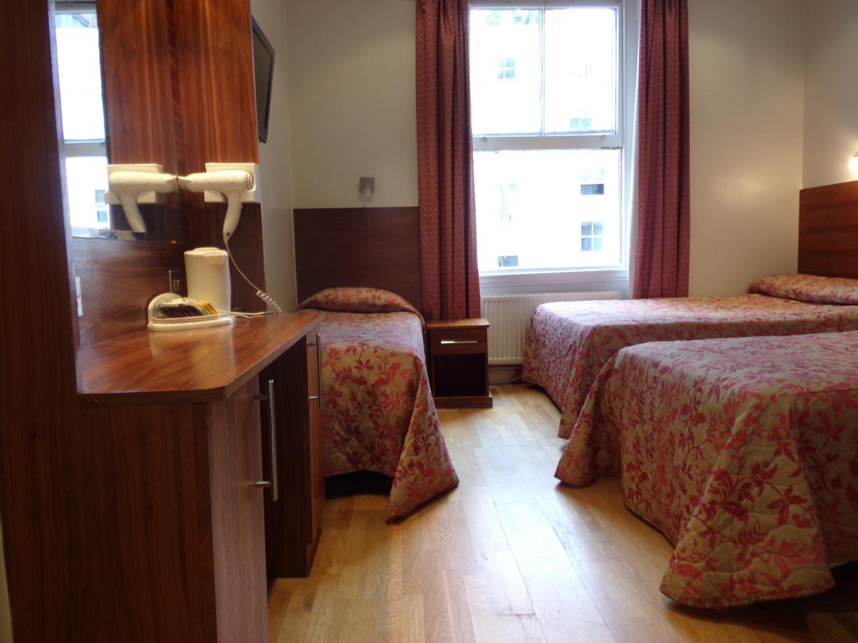 Triple Room photo 1