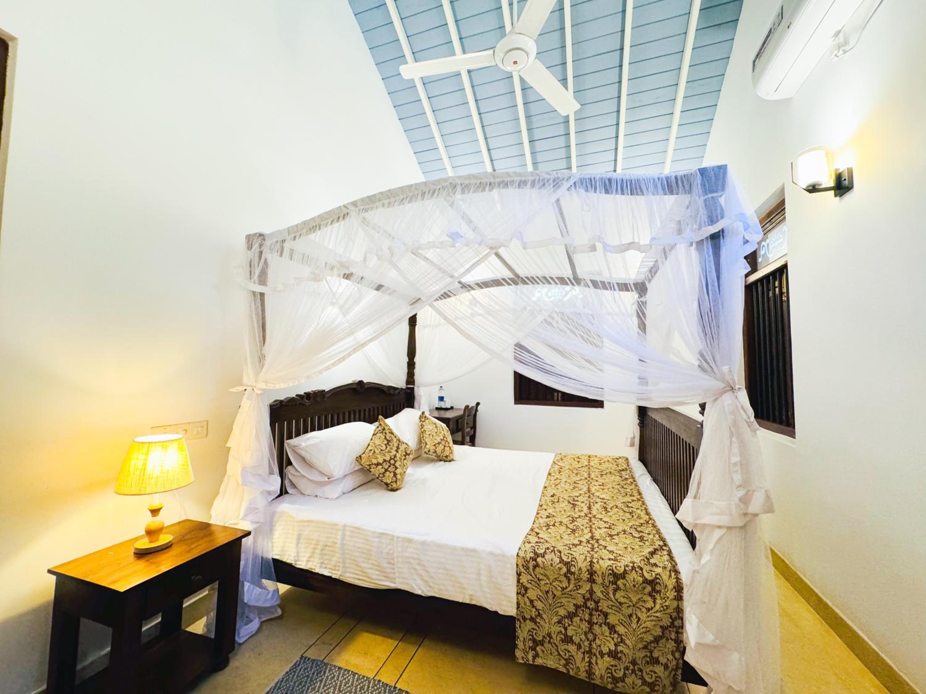 Three-Bedroom Villa photo 1