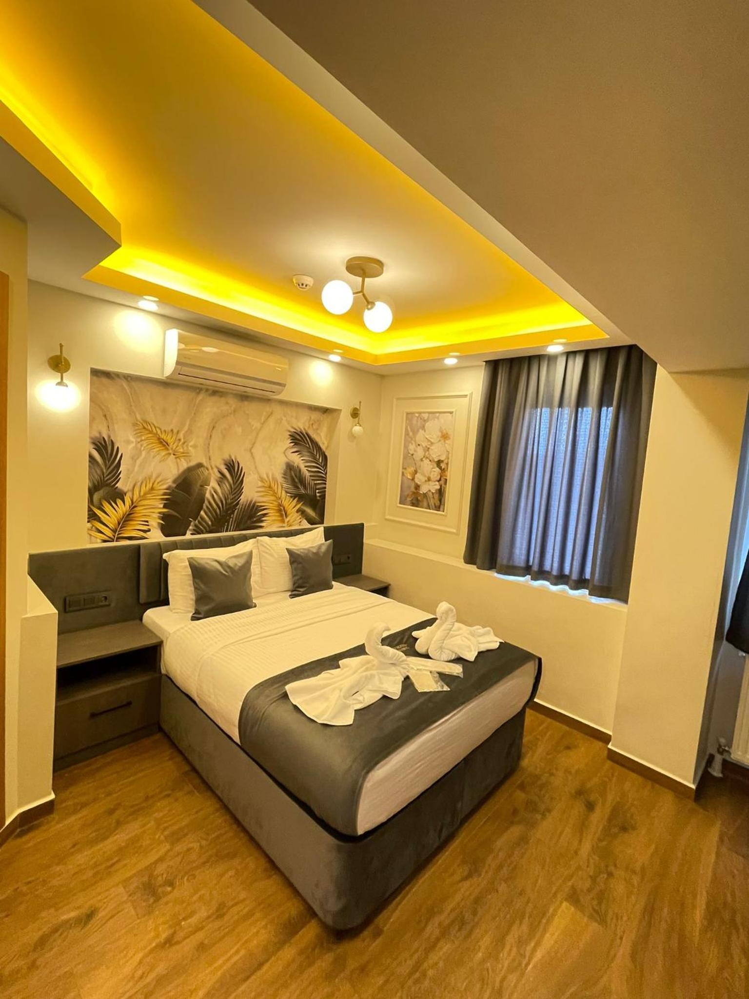Economy Double Room photo 3