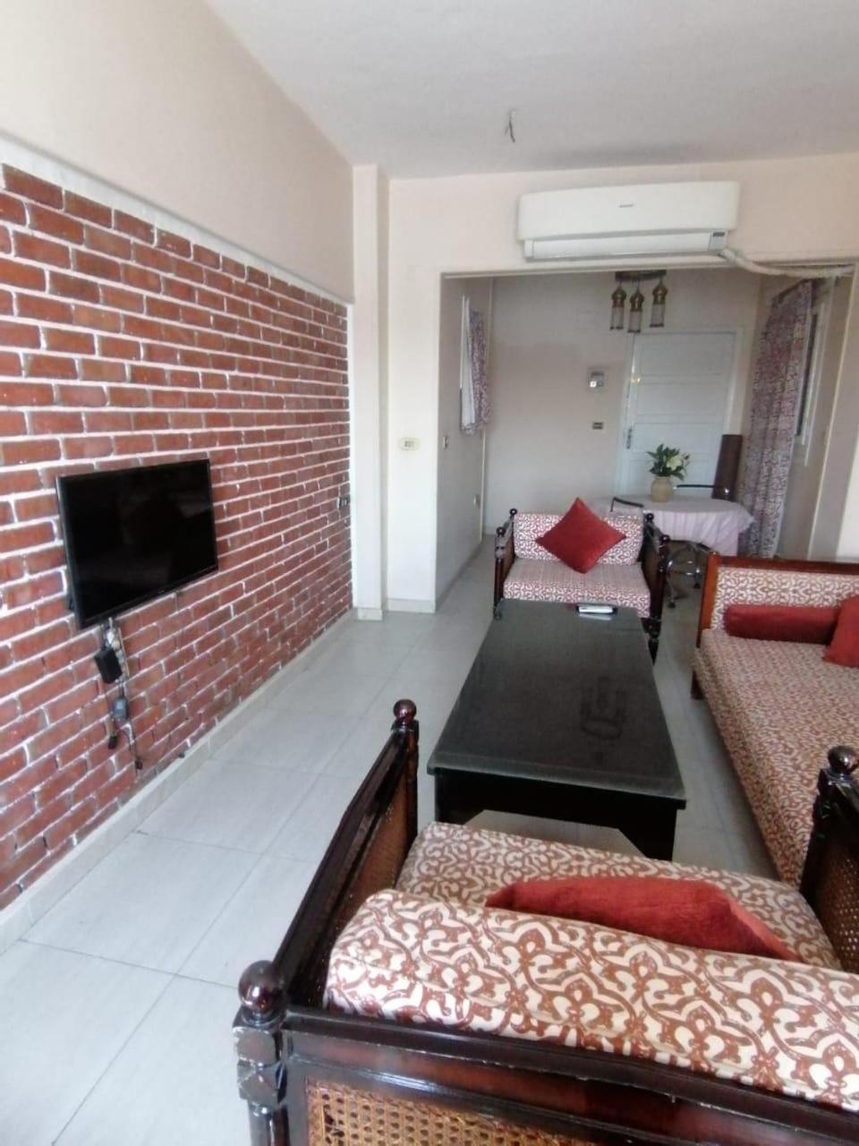 Apartment - Photo 4