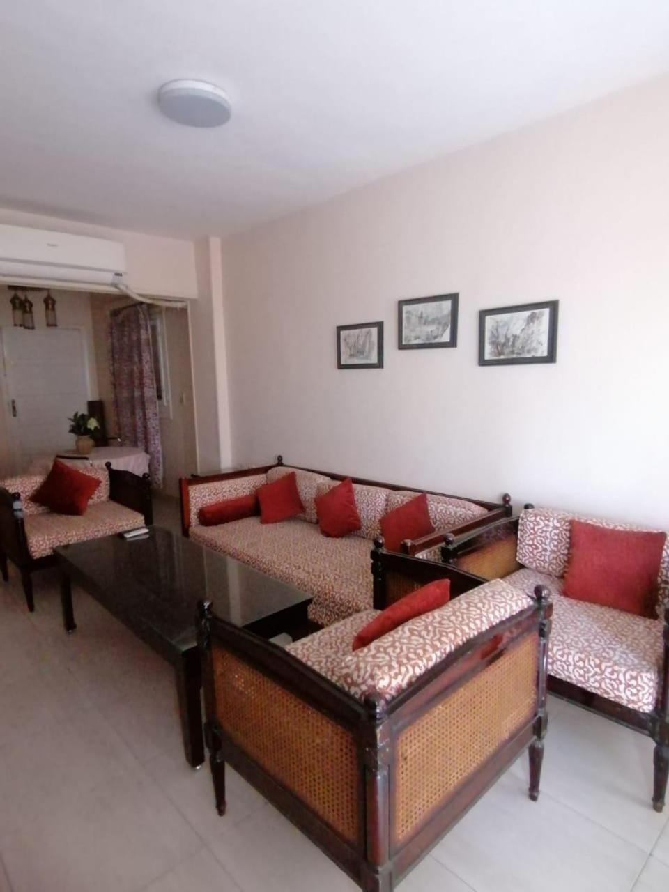 Apartment - Photo 1