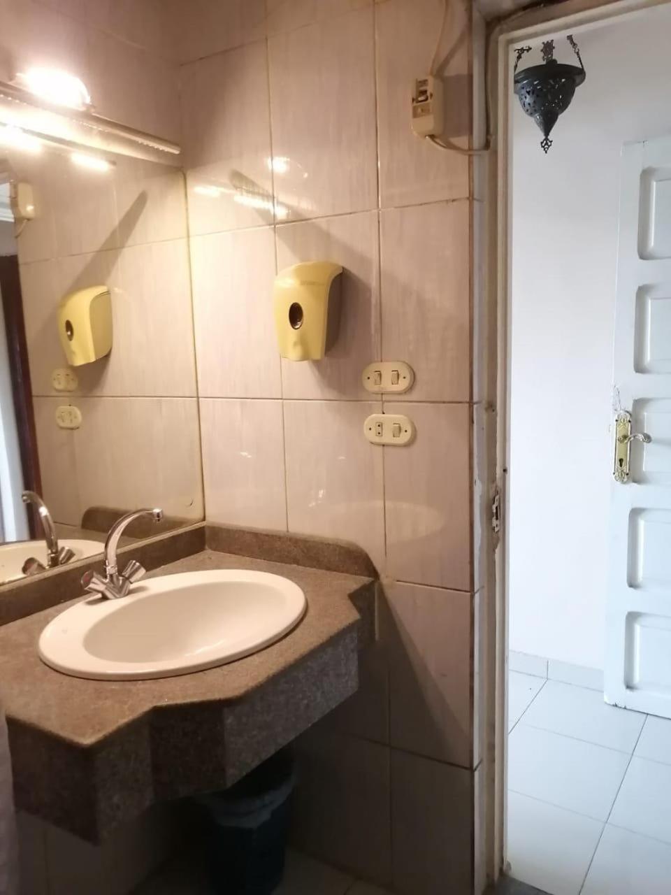 Apartment - Photo 8