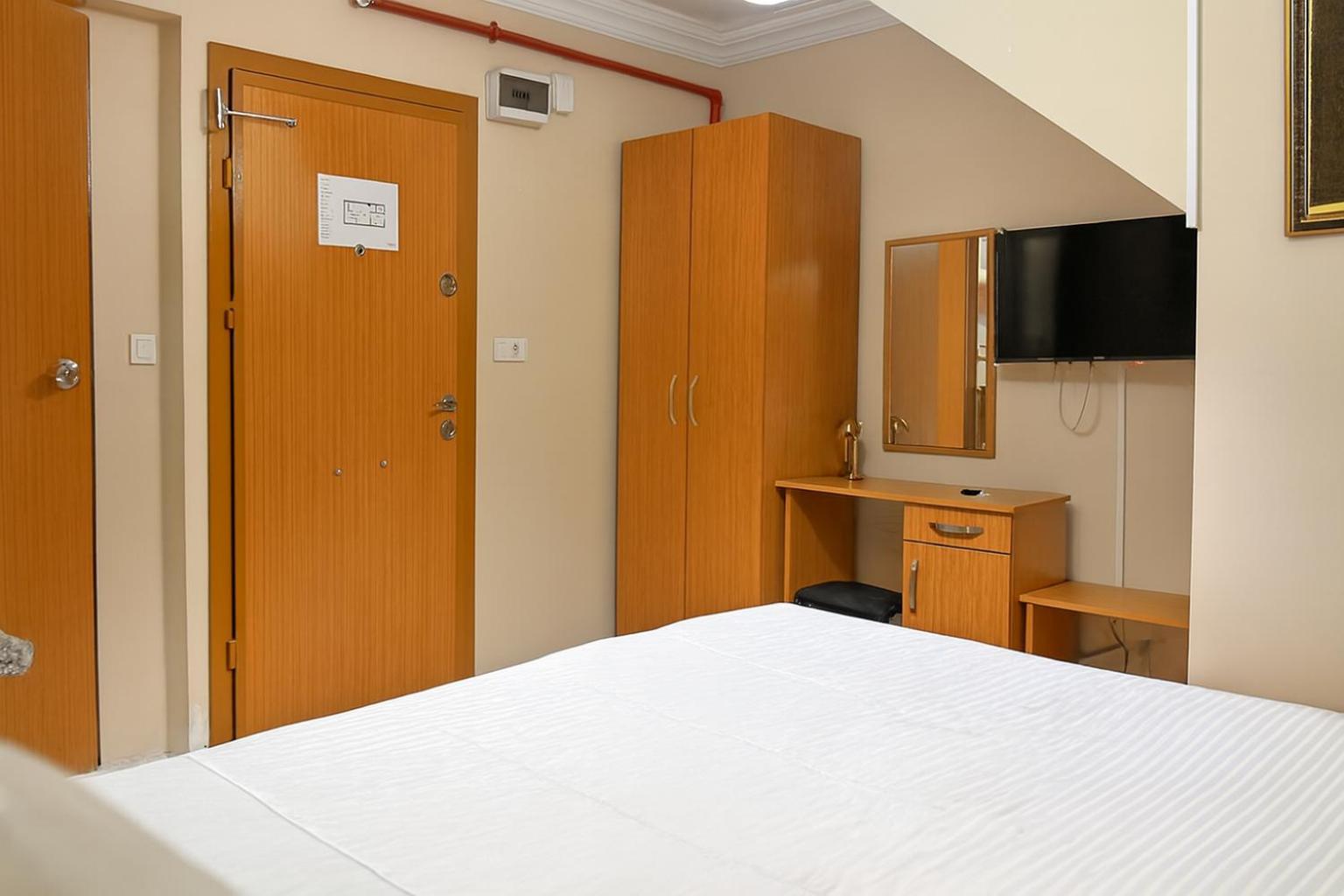 Single Room photo 2