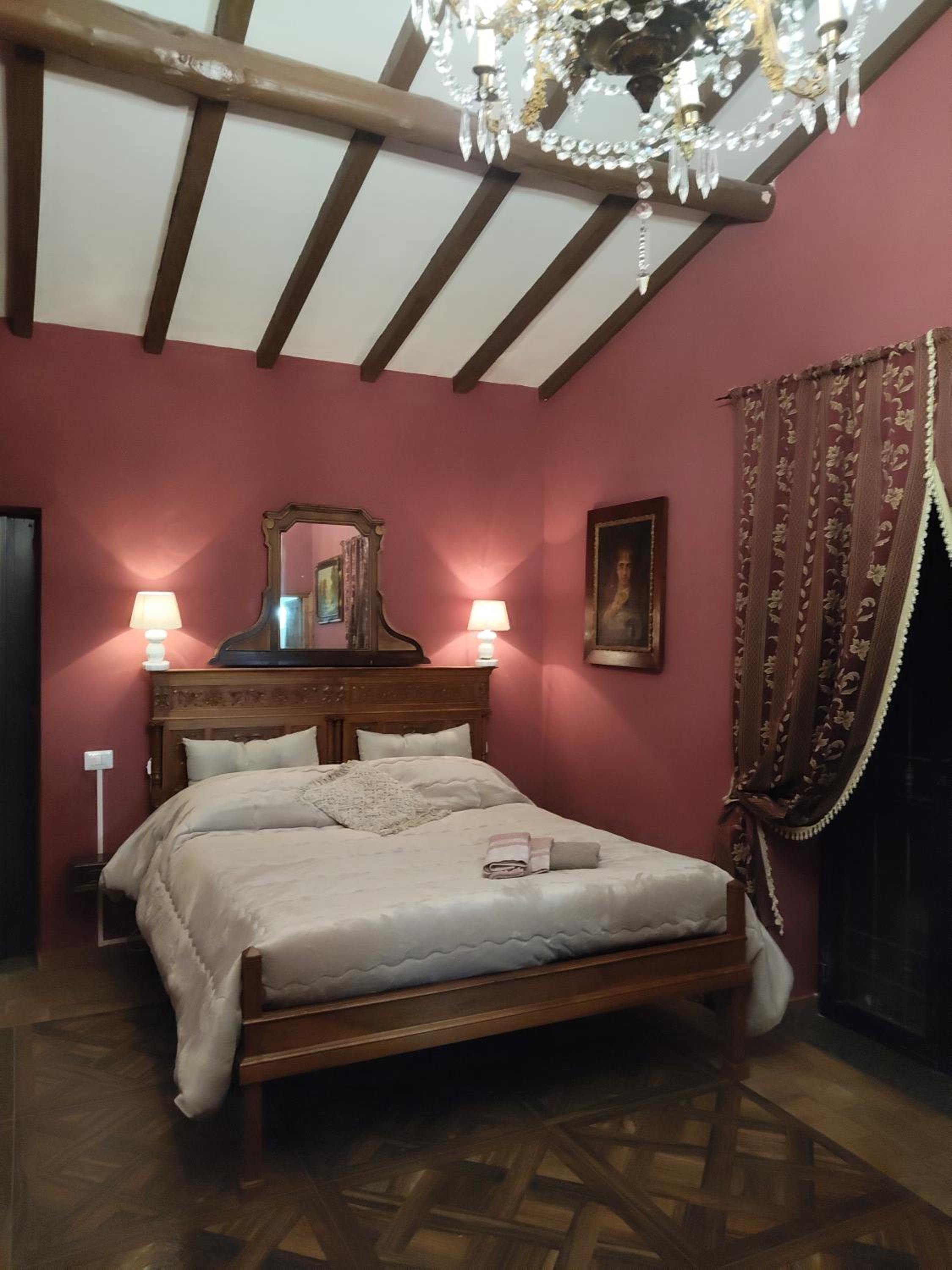 Deluxe Room (2 Adults + 1 Child) photo 3