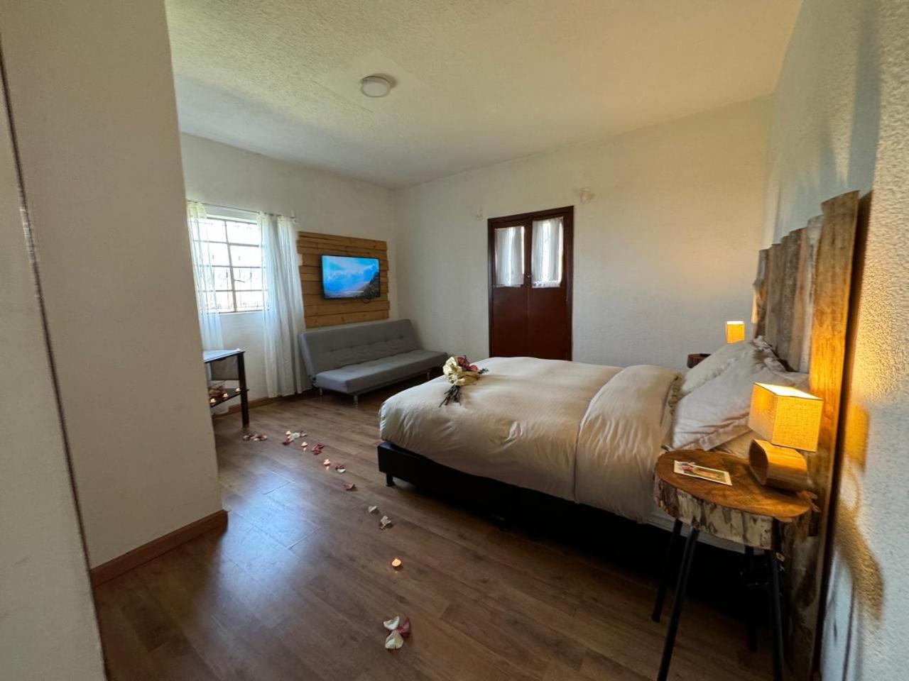 Deluxe Queen Room photo 3