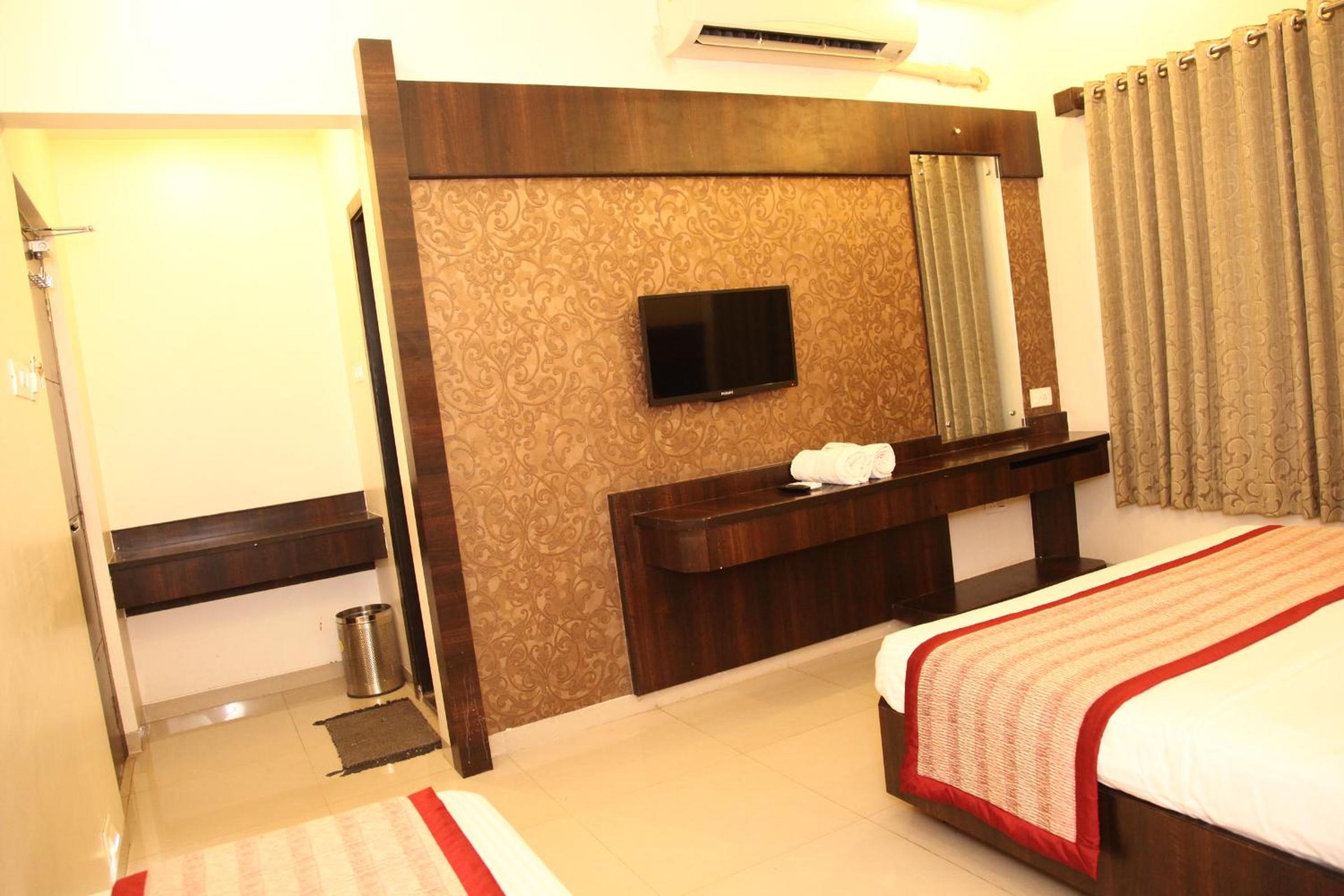 Comfort Triple Room photo 2