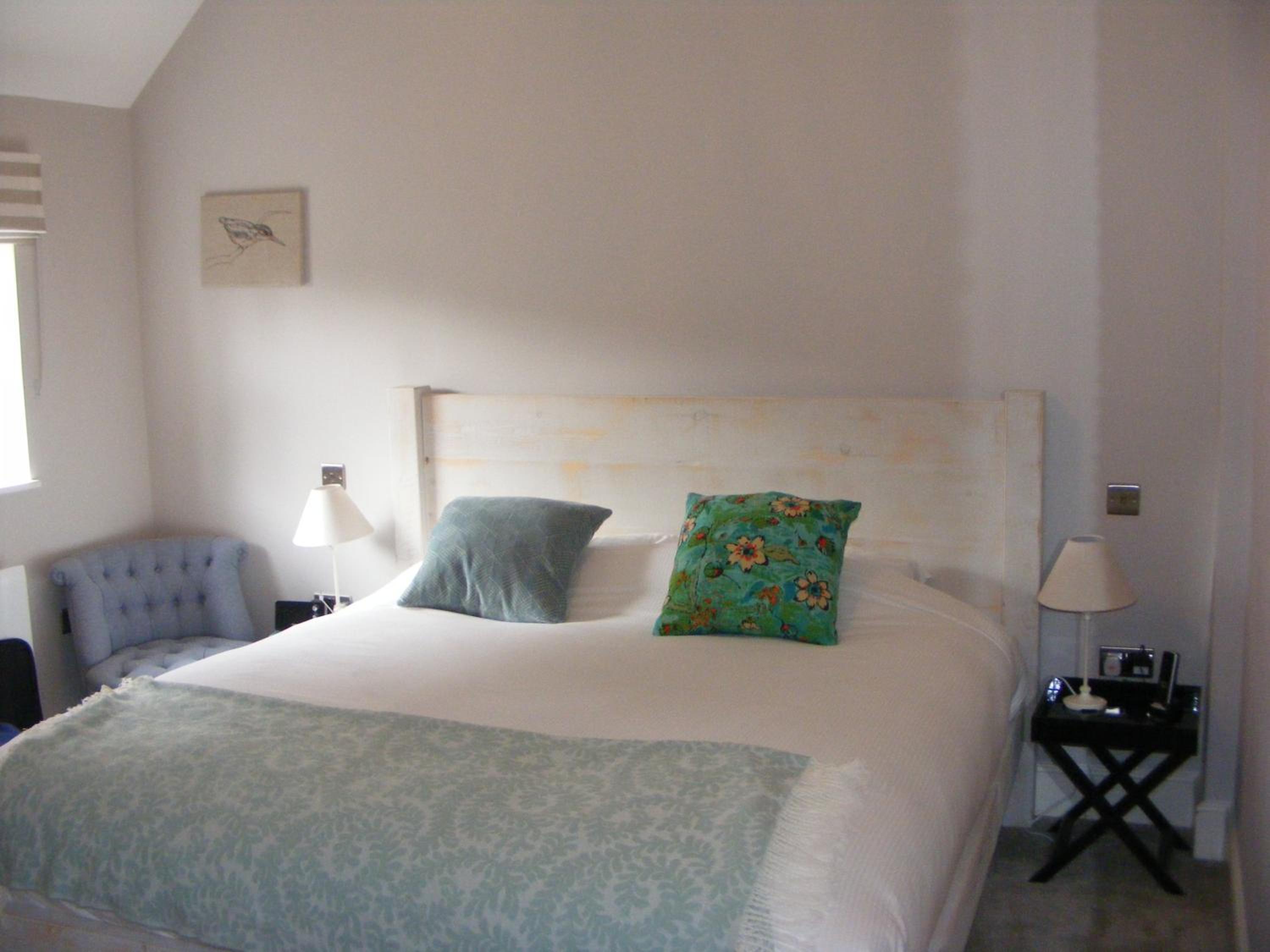 Standard King Room photo 2