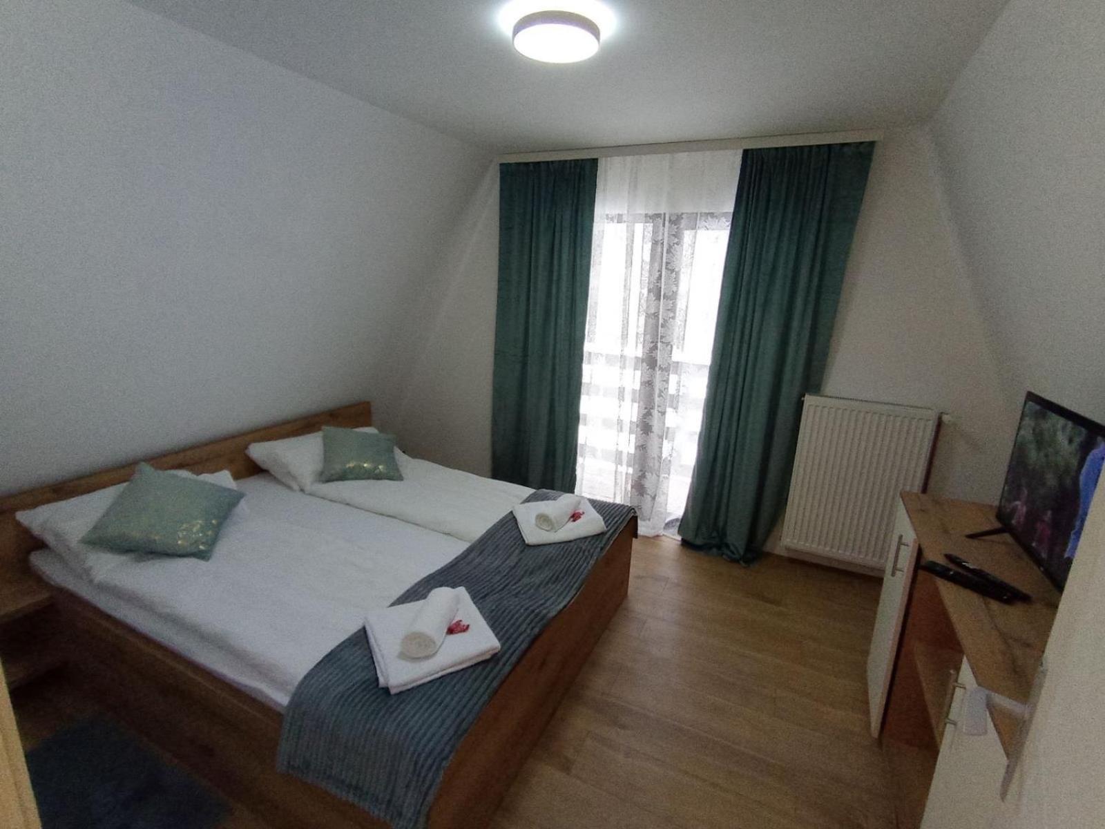Two-Bedroom Apartment with Balcony and Terrace photo 1