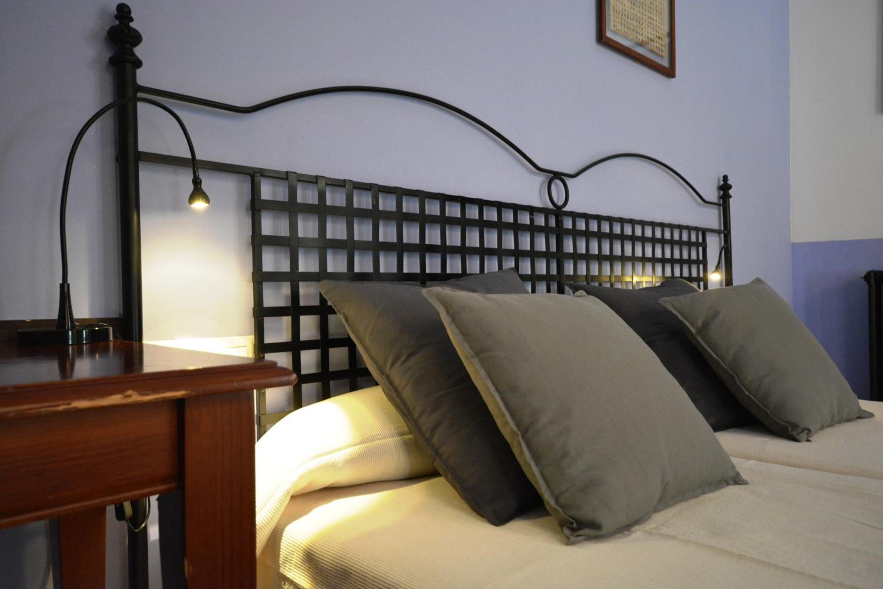 Superior Double or Twin Room - Photo 3