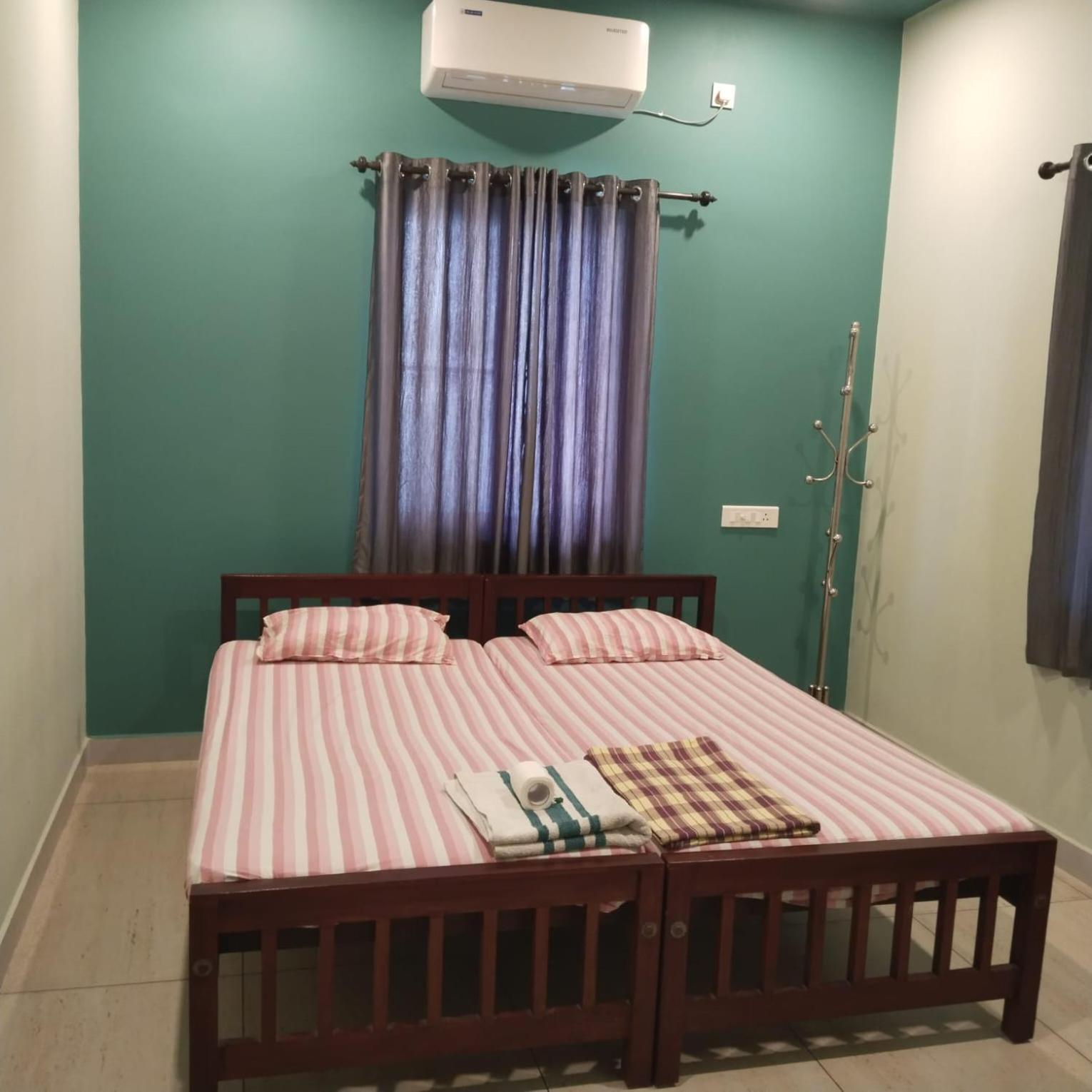 Budget Double Room photo 1