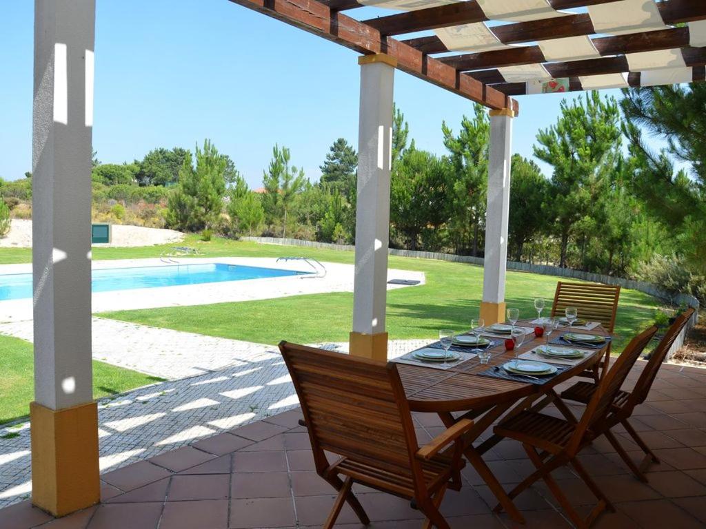 Villa with Private Pool photo 2