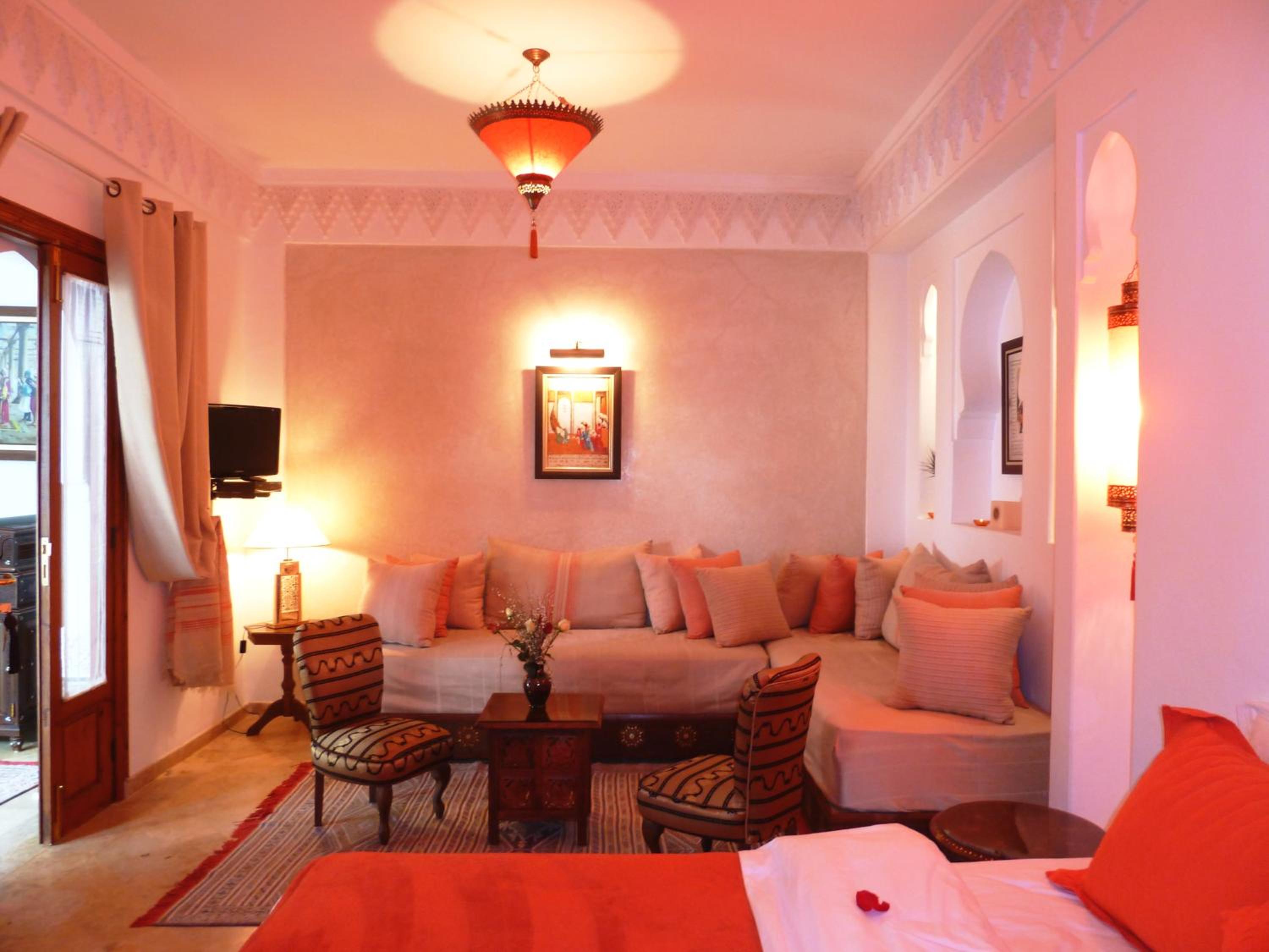 Deluxe Suite - Photo 3
