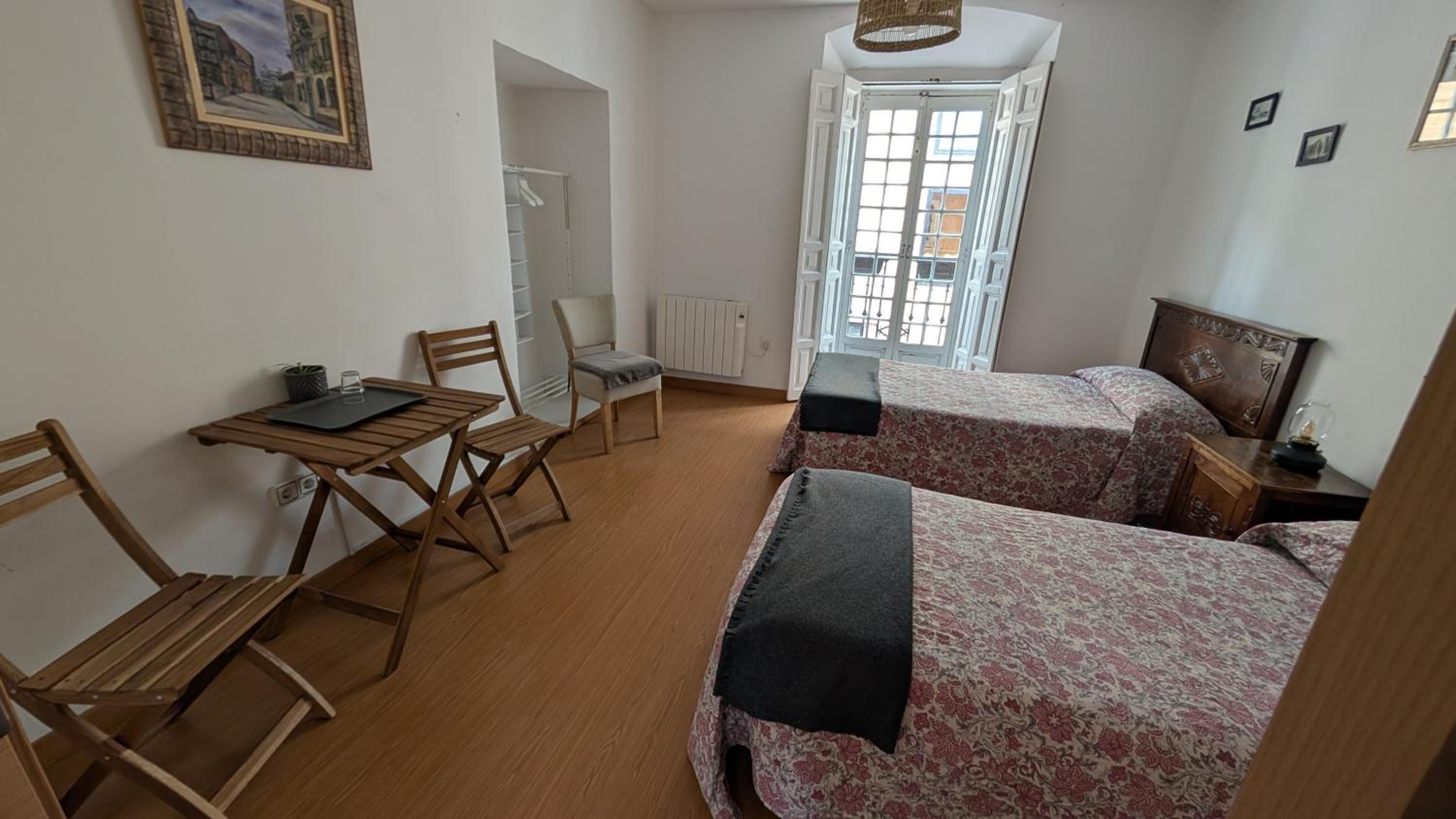 Three-Bedroom Apartment with Balcony