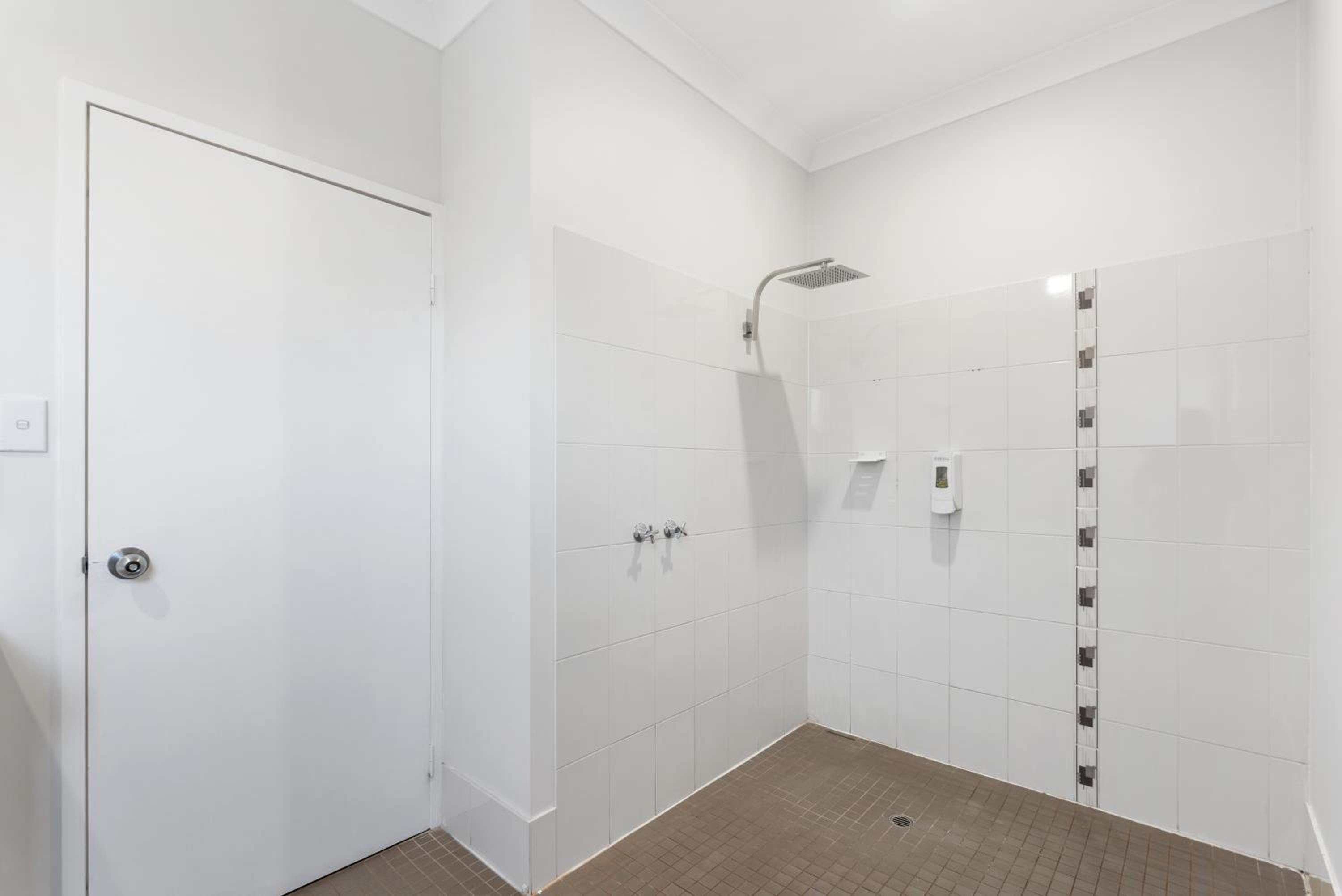 Double or Twin Room photo 3