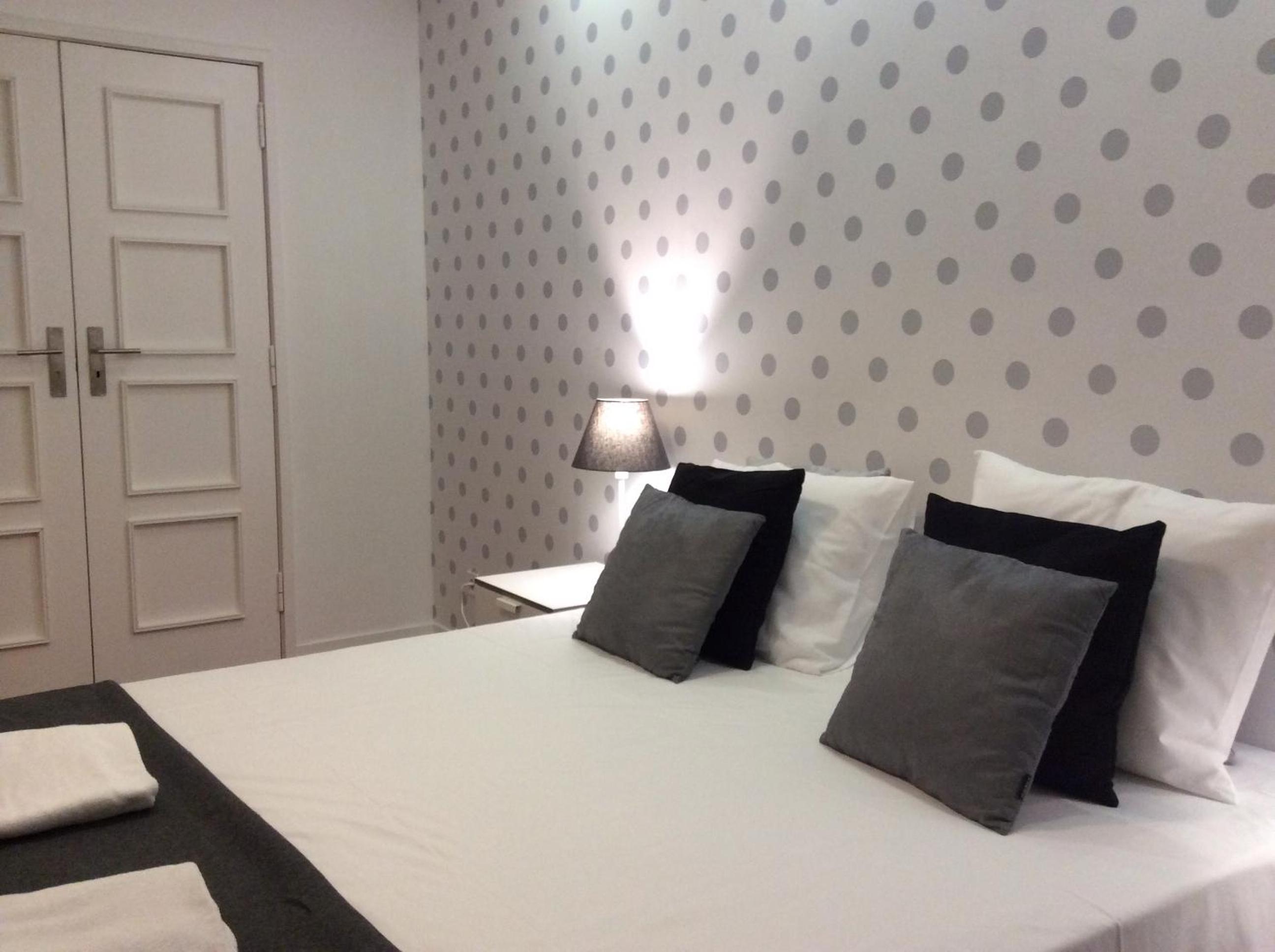 Deluxe Double Room with Balcony photo 1