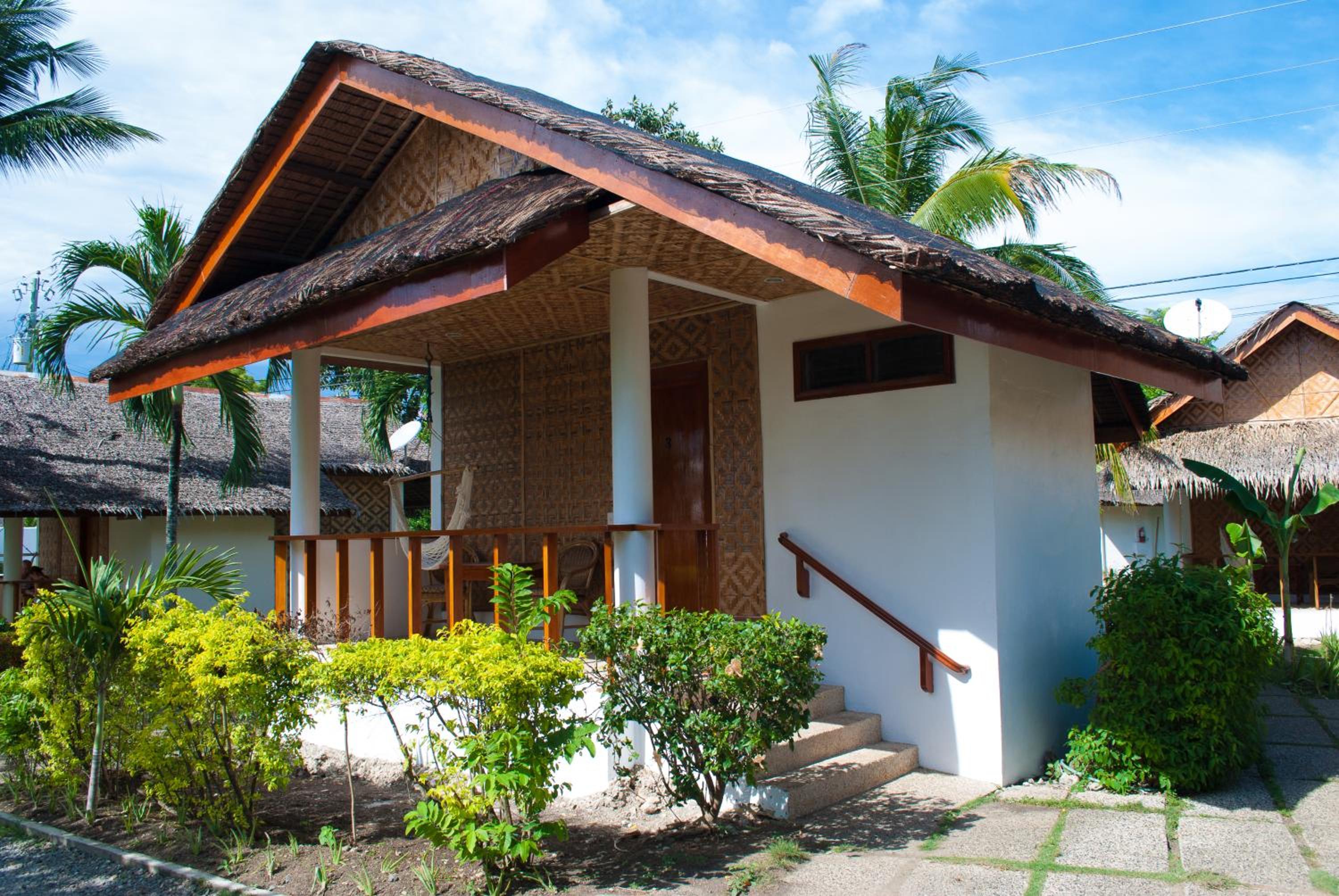 Bungalow #3 or #4 - Photo 6