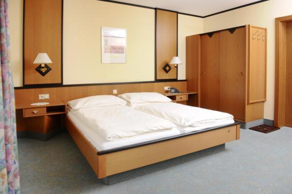 Double Room - Photo 4