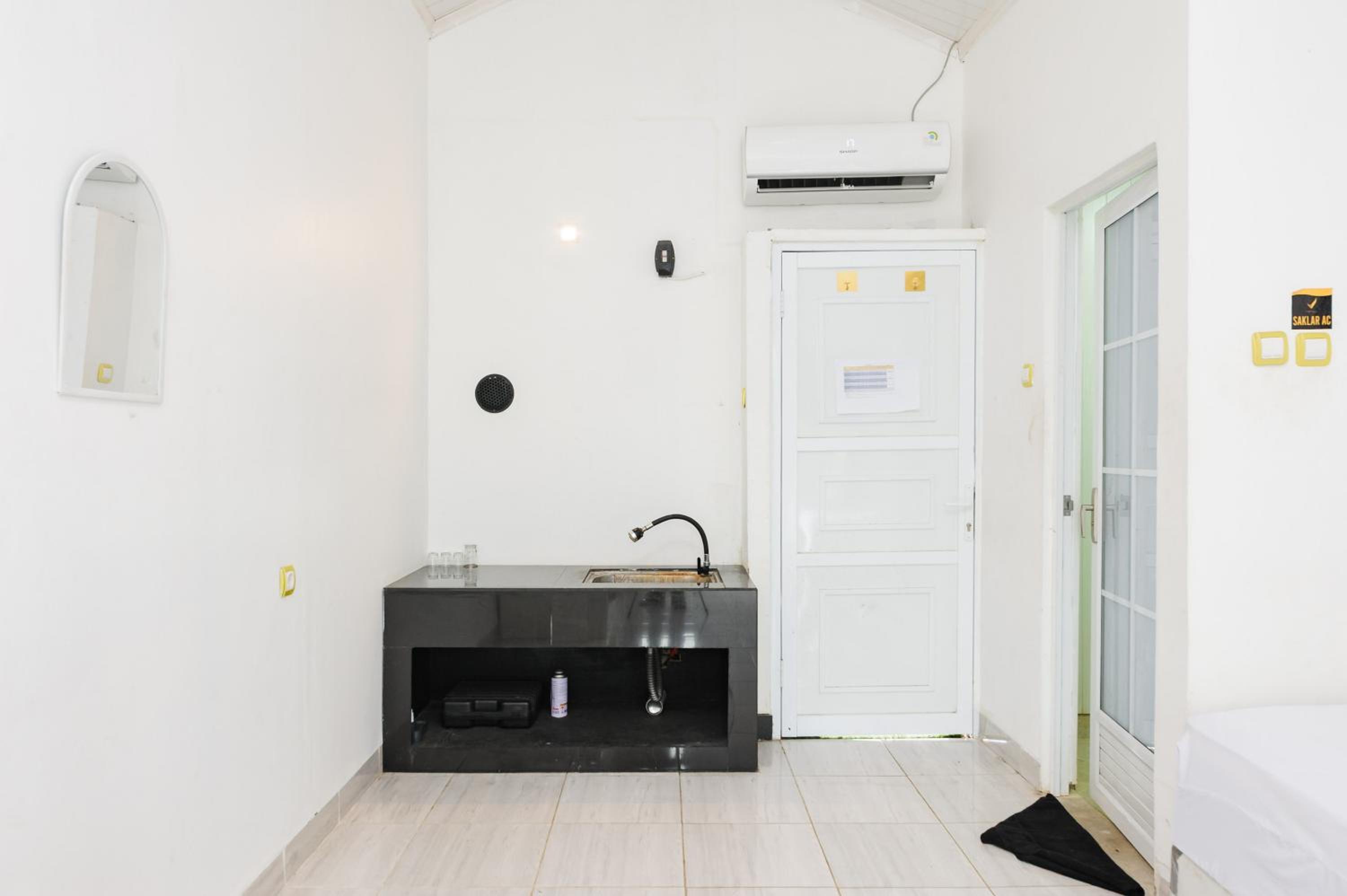 Deluxe Family Room - Photo 4