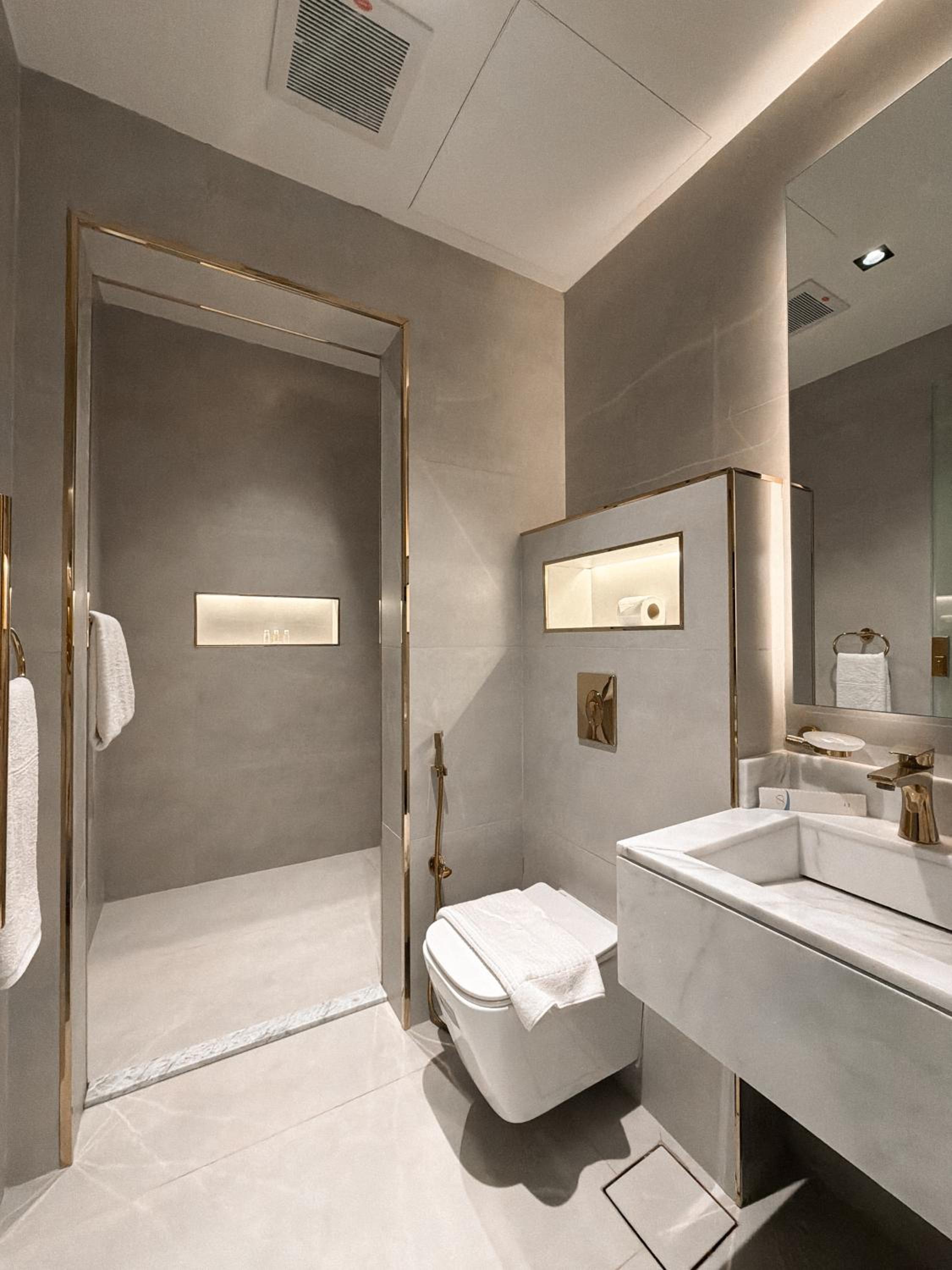 Superior Suite