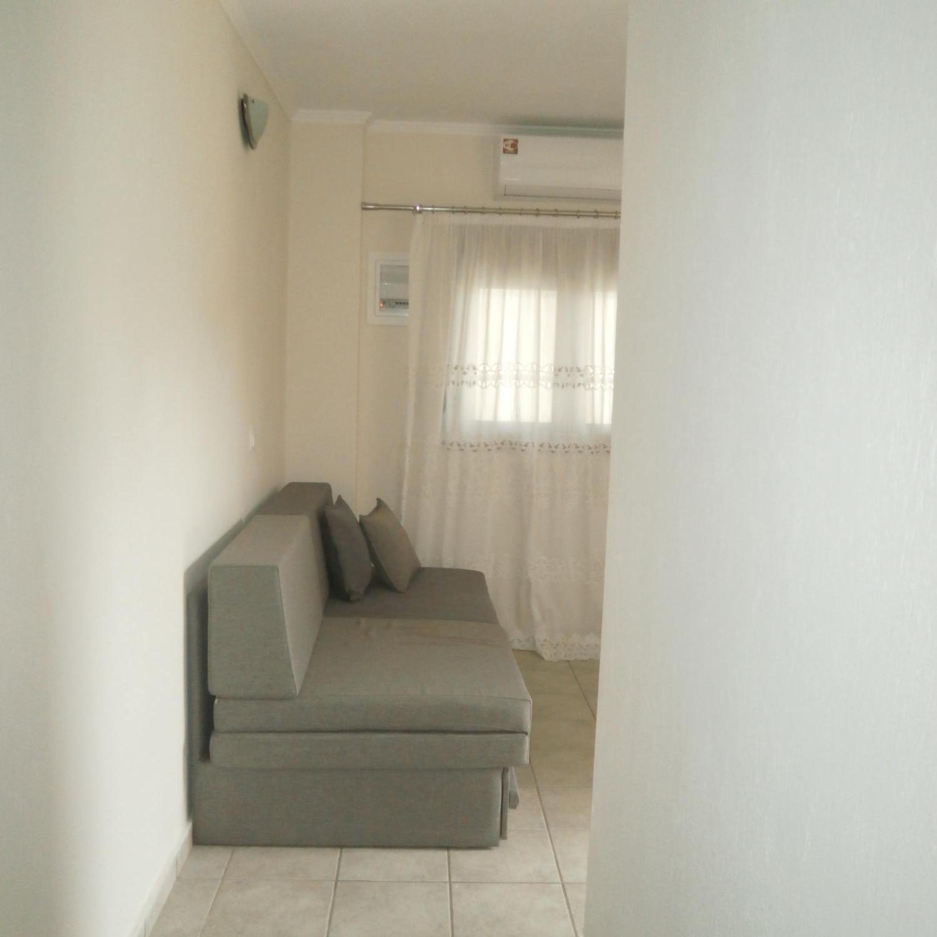 Apartment - Photo 9