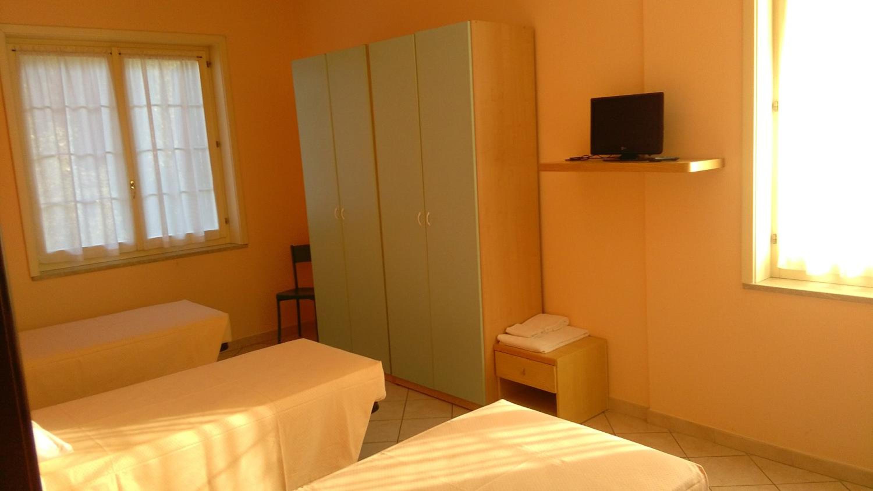 Triple Room - Photo 1